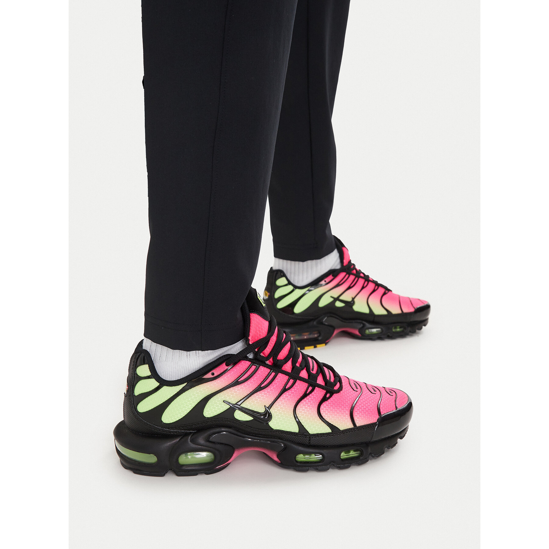 Superge Nike Air Max Plus DM0032 027 Roza