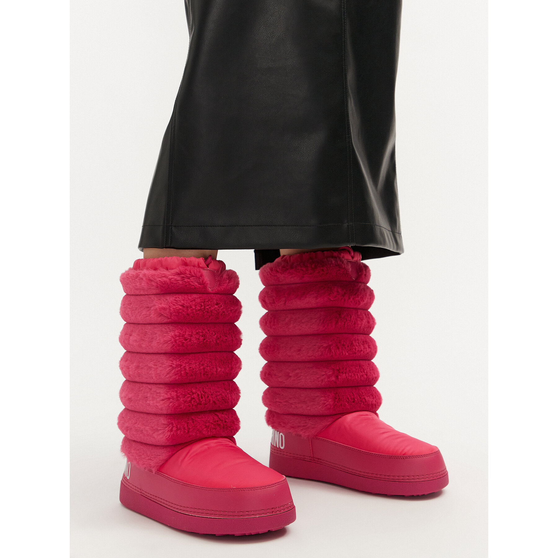 Snehule LOVE MOSCHINO JA24312G0LISH626 Ružová