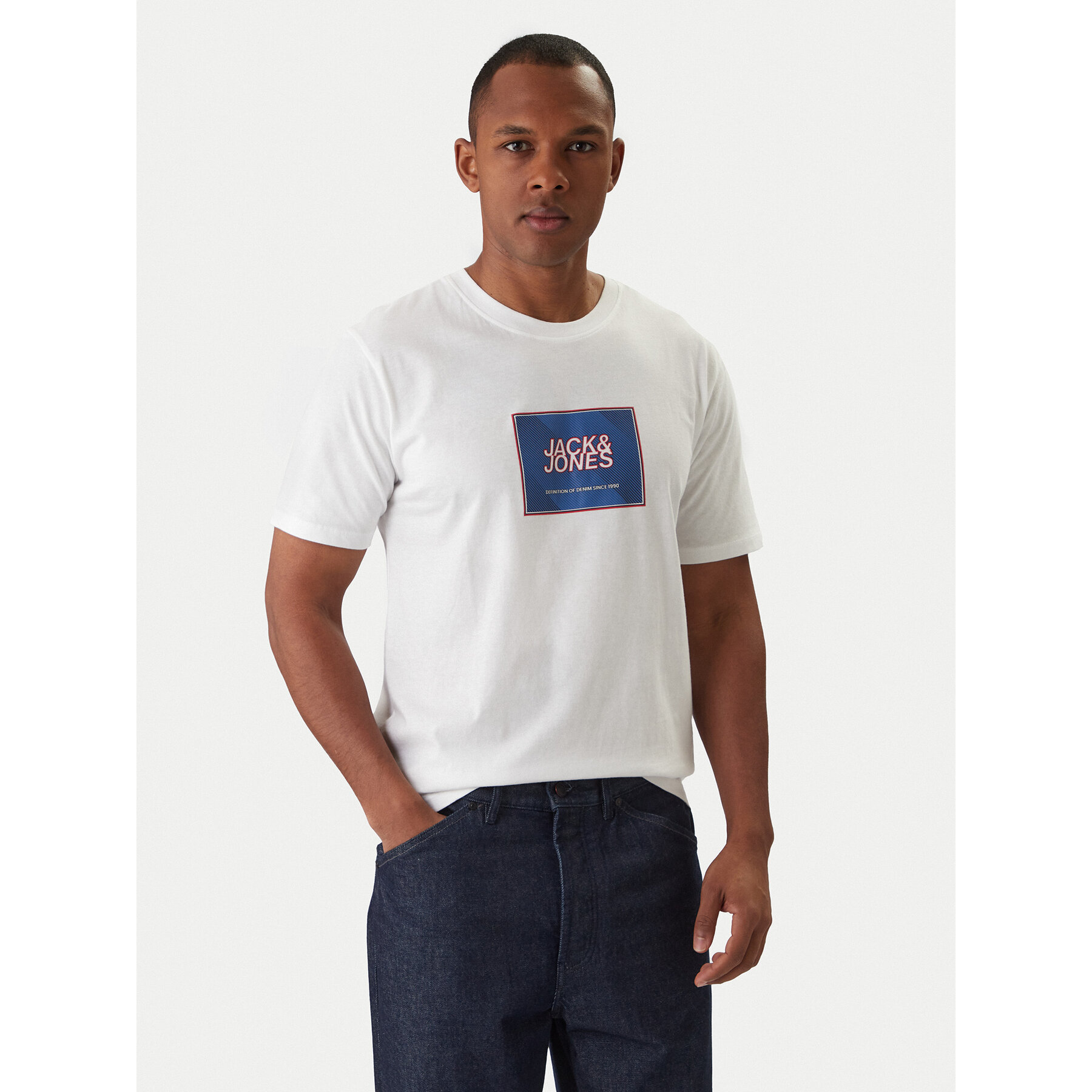 Jack & Jones T-shirt Jjrain Tee Ss Crew Neck 12288097 Bijela Regular Fit