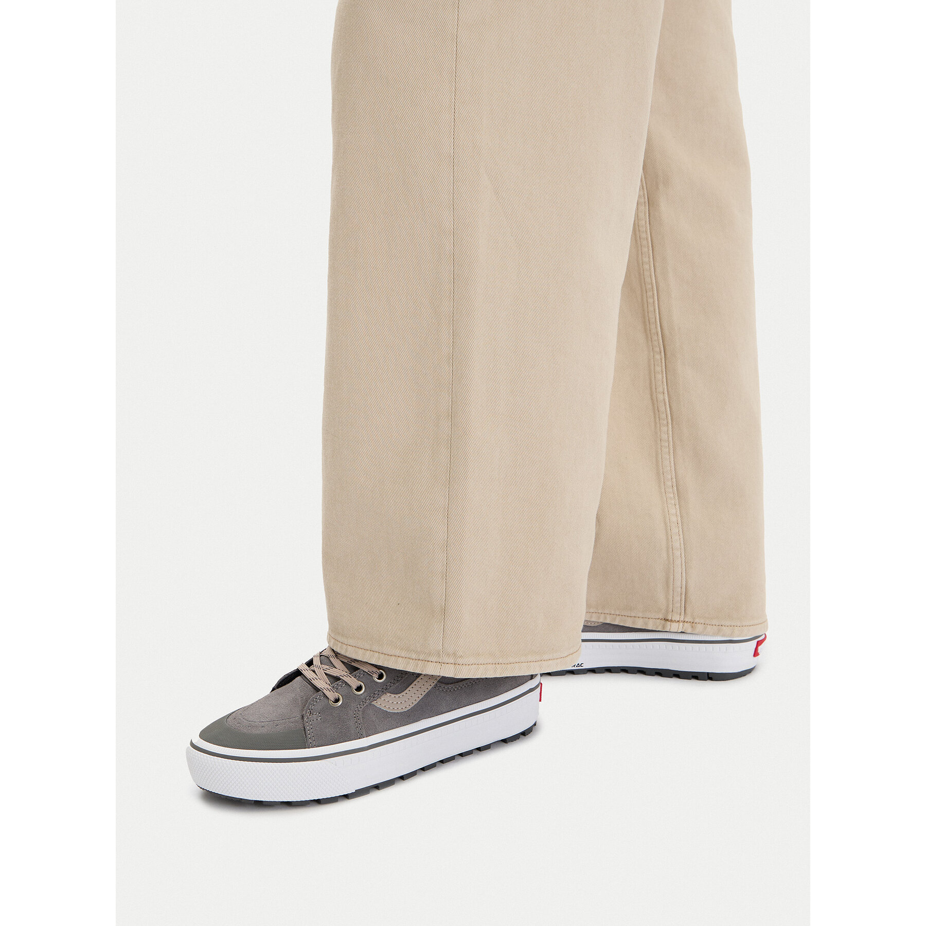 Tenisice Vans MTE Sk8-Hi Waterproof Insulated VN000DAQ1MG1 Siva