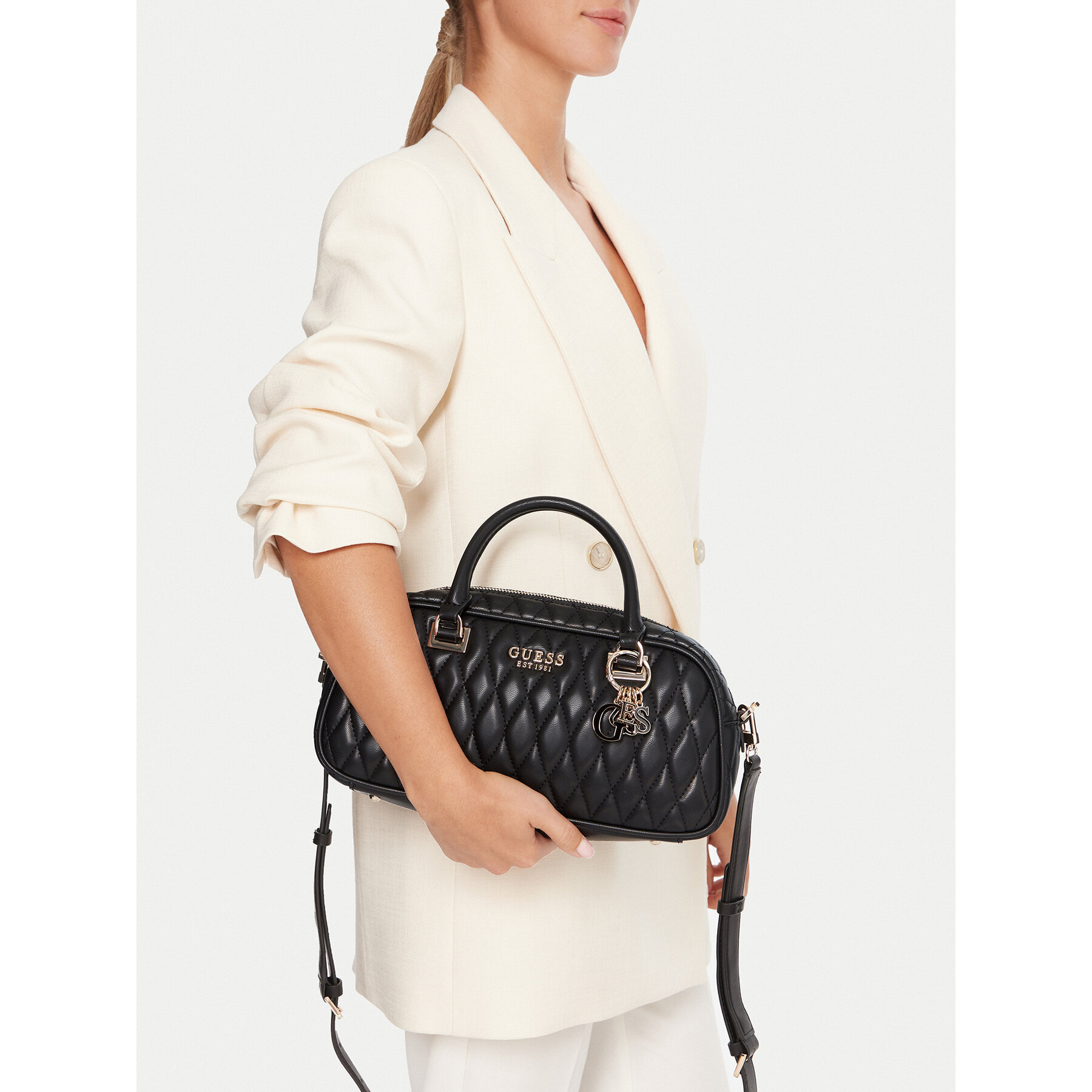 Kabelka Guess Valla HWQG81 22050 Čierna