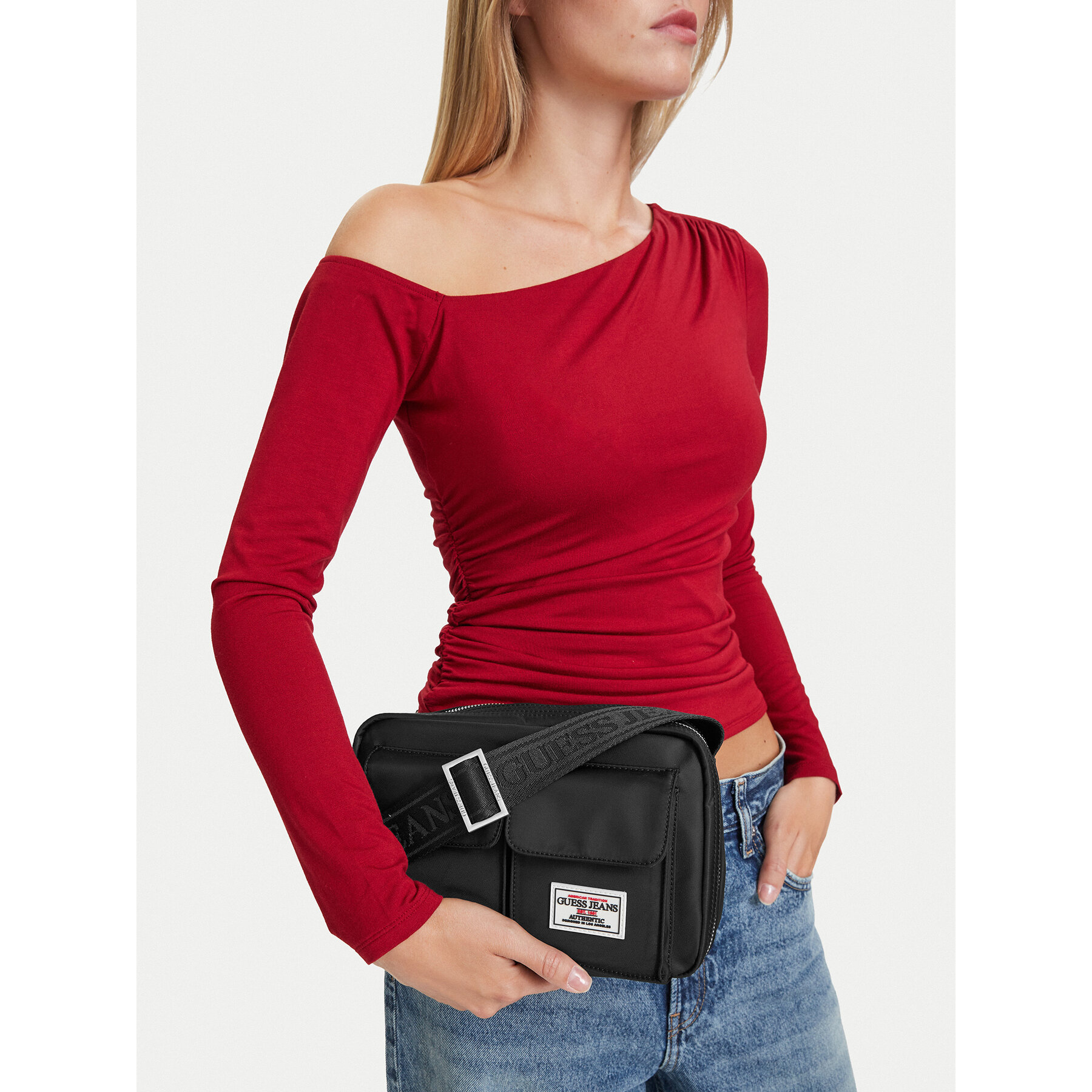 Дамска чанта Guess Jeans CWBEO-GUESS-B-005-10 Черен