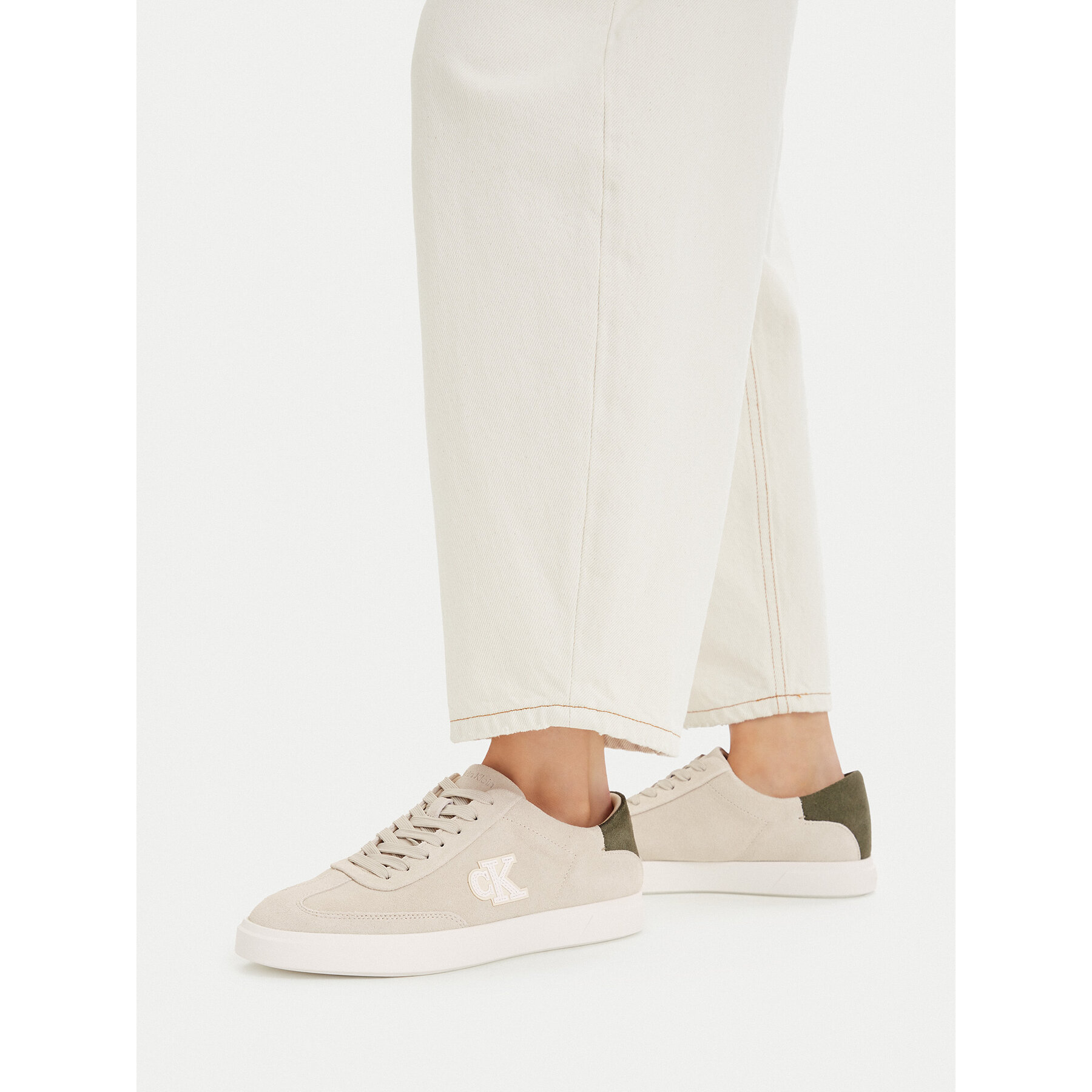 Sneakers Calvin Klein Low Pro Cups Wt Suede Mg HW0HW03144 Bej