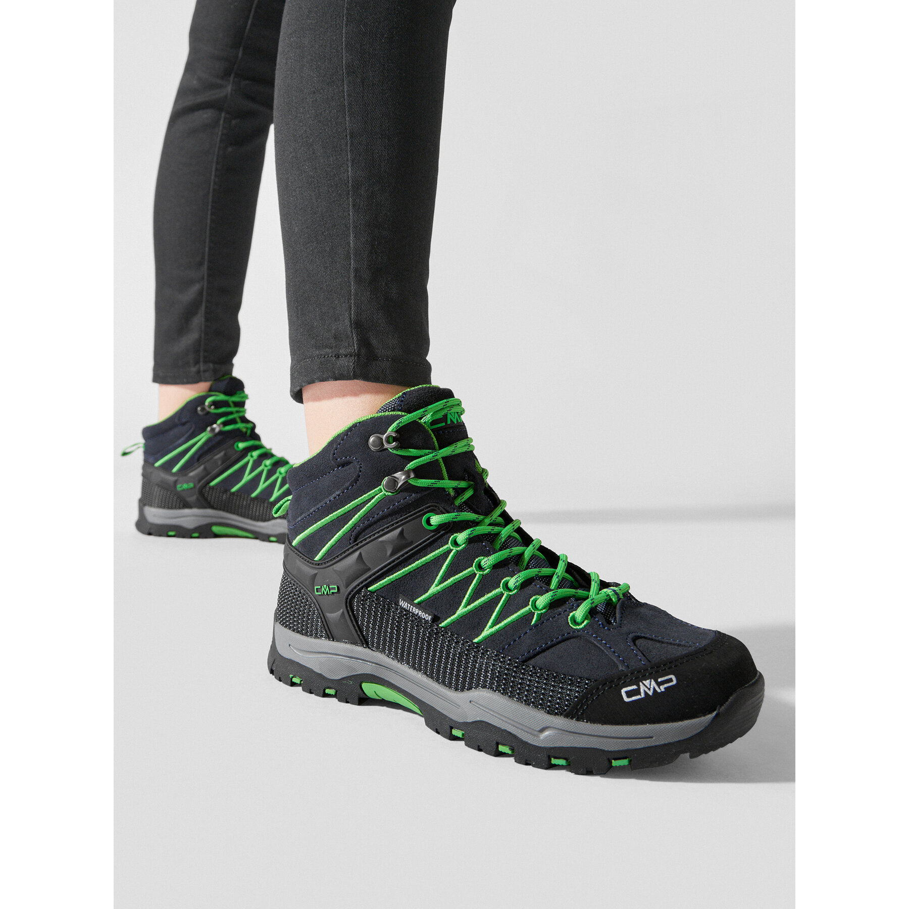 Trekking čevlji CMP Kids Rigek Mid Trekking Shoe Wp 3Q12944J Mornarsko modra