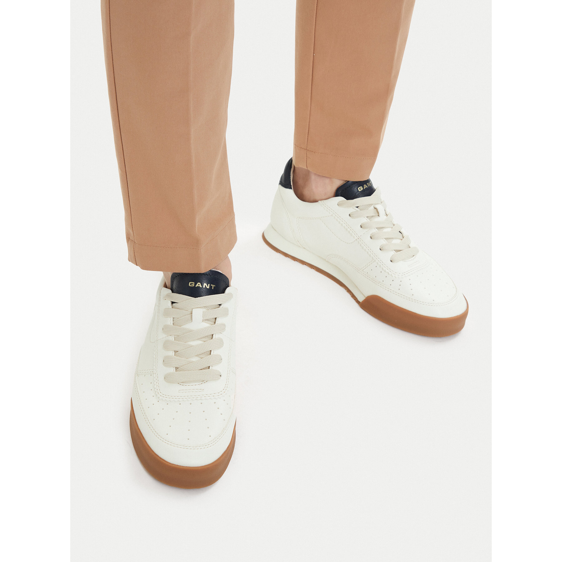 Сникърси Gant 32631174 Бял