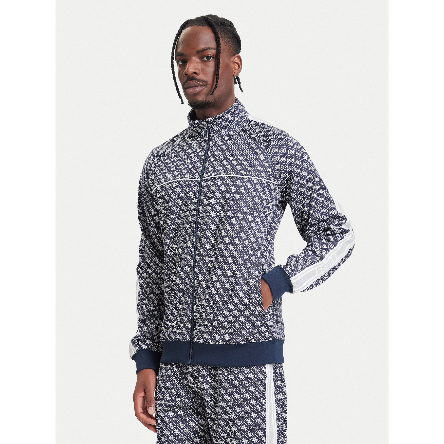 Guess Sweatshirt Z6YQ16 K4620 Dunkelblau Regular Fit