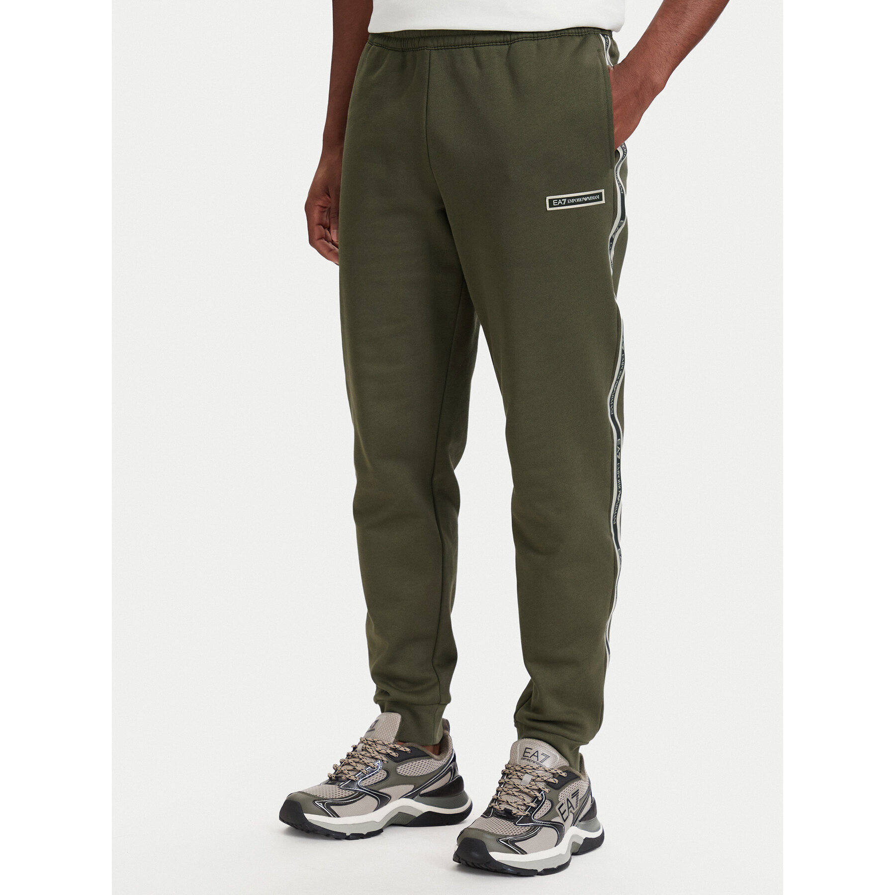 EA7 Emporio Armani Jogginghose 7M002198 AF10377 U7014 Dunkelgrün Slim Fit
