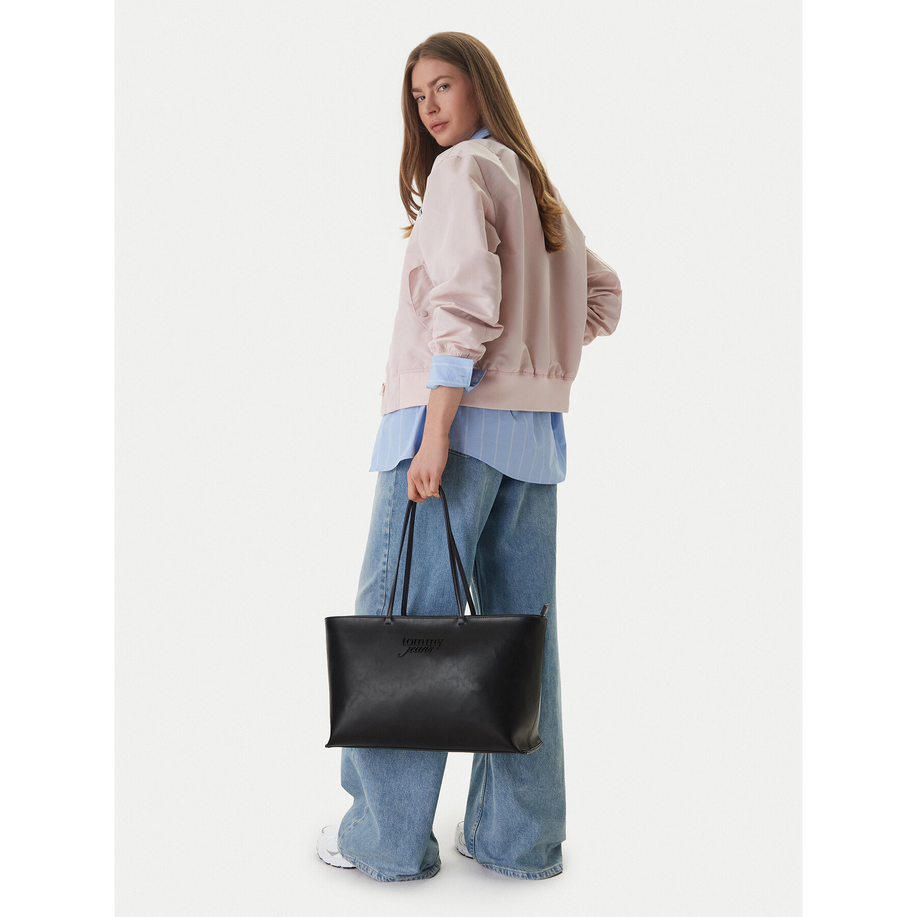 Geantă Tommy Jeans Tjw Must Tote AW0AW18455 Negru