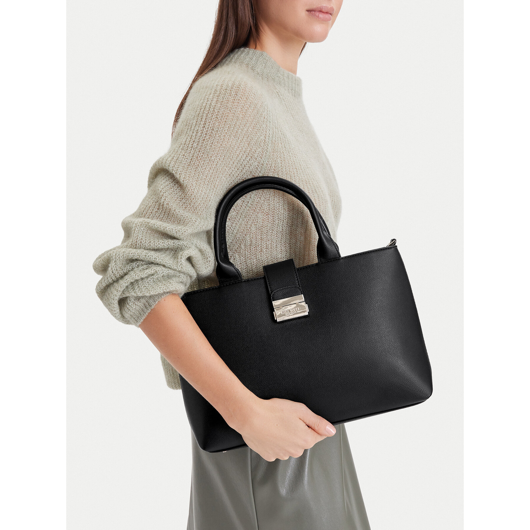Дамска чанта Nine West EO-AMOR PLACE-LH22258 Черен