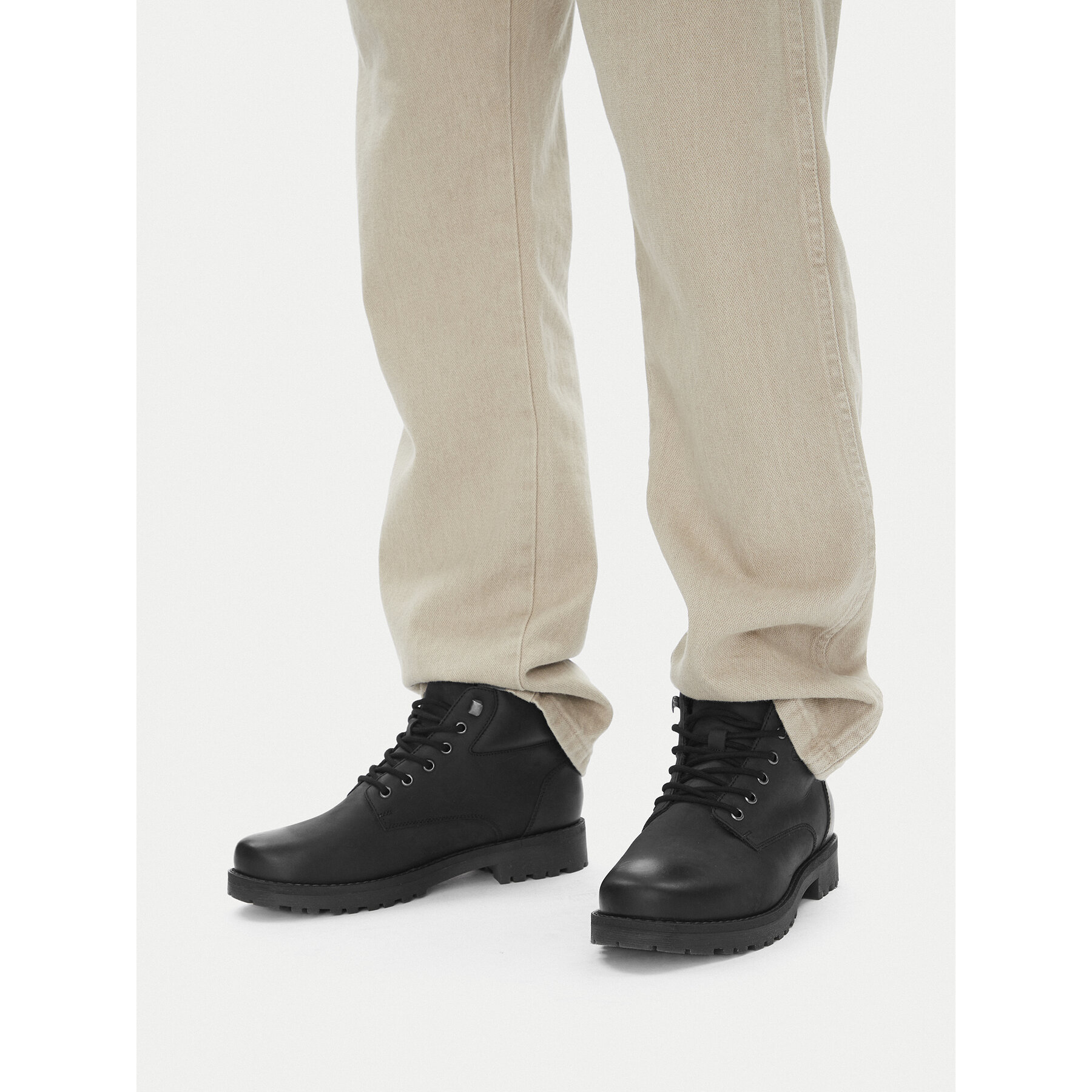 Ghete Badura CEO-BOWER-18 MI08 Negru