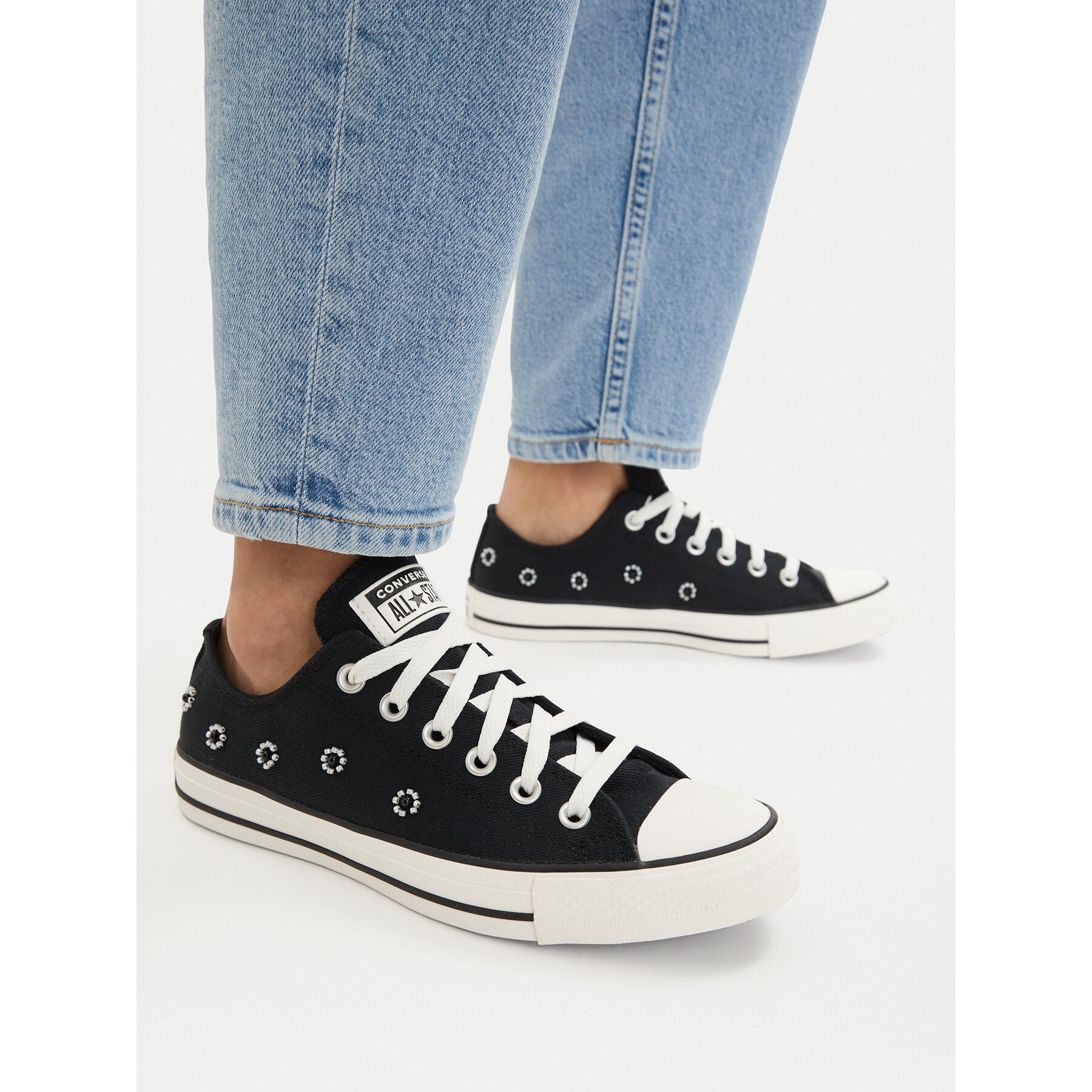 Plátěnky Converse Chuck Taylor All Star Beads A16679C Černá
