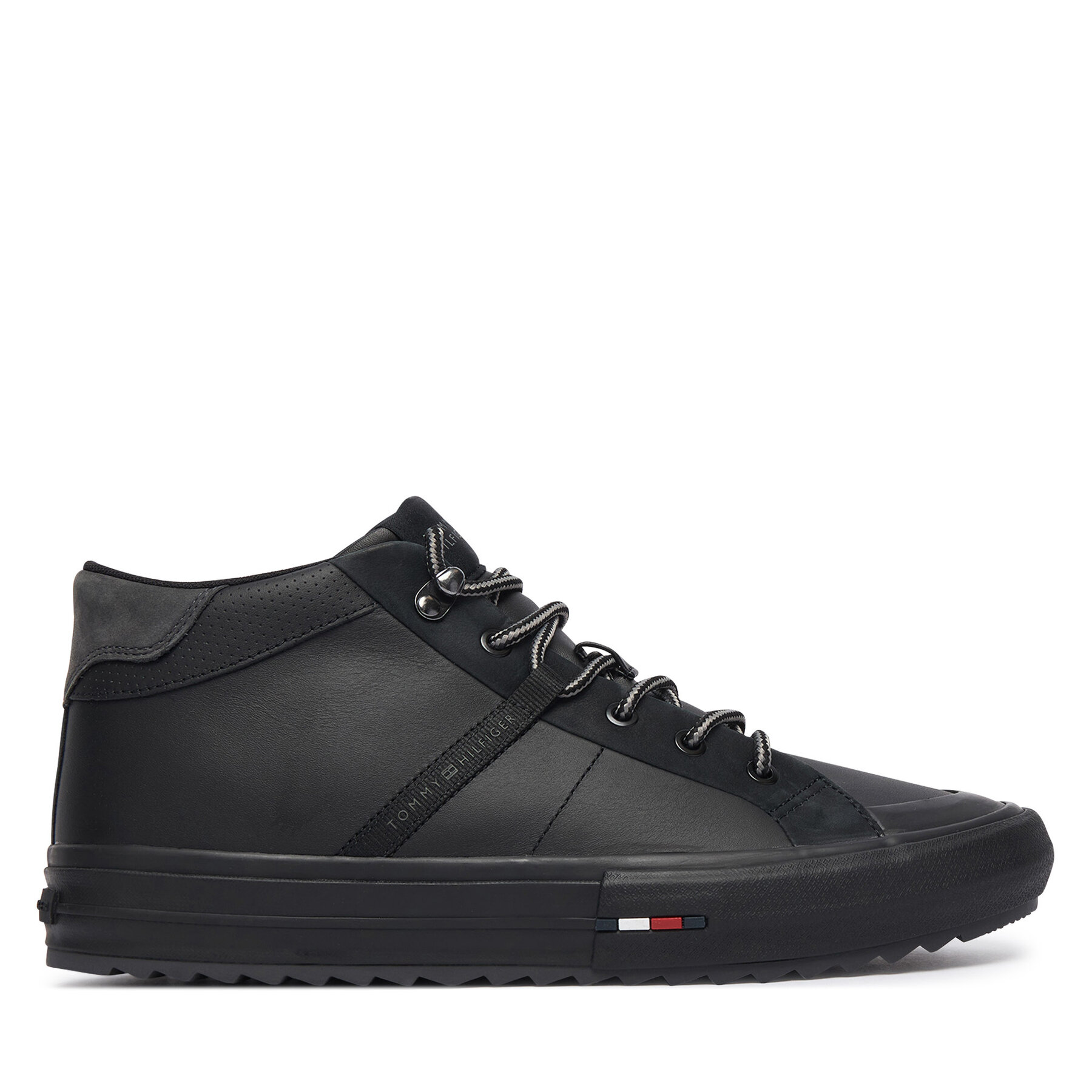 Sneakersy Tommy Hilfiger Harlem Street Cleat Winter FM0FM05954 Černá