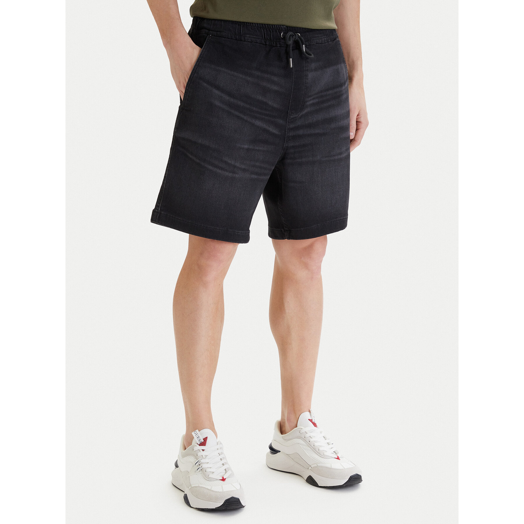 Guess Jeans Jeansshorts M6GD35 D8003 Schwarz Relaxed Fit
