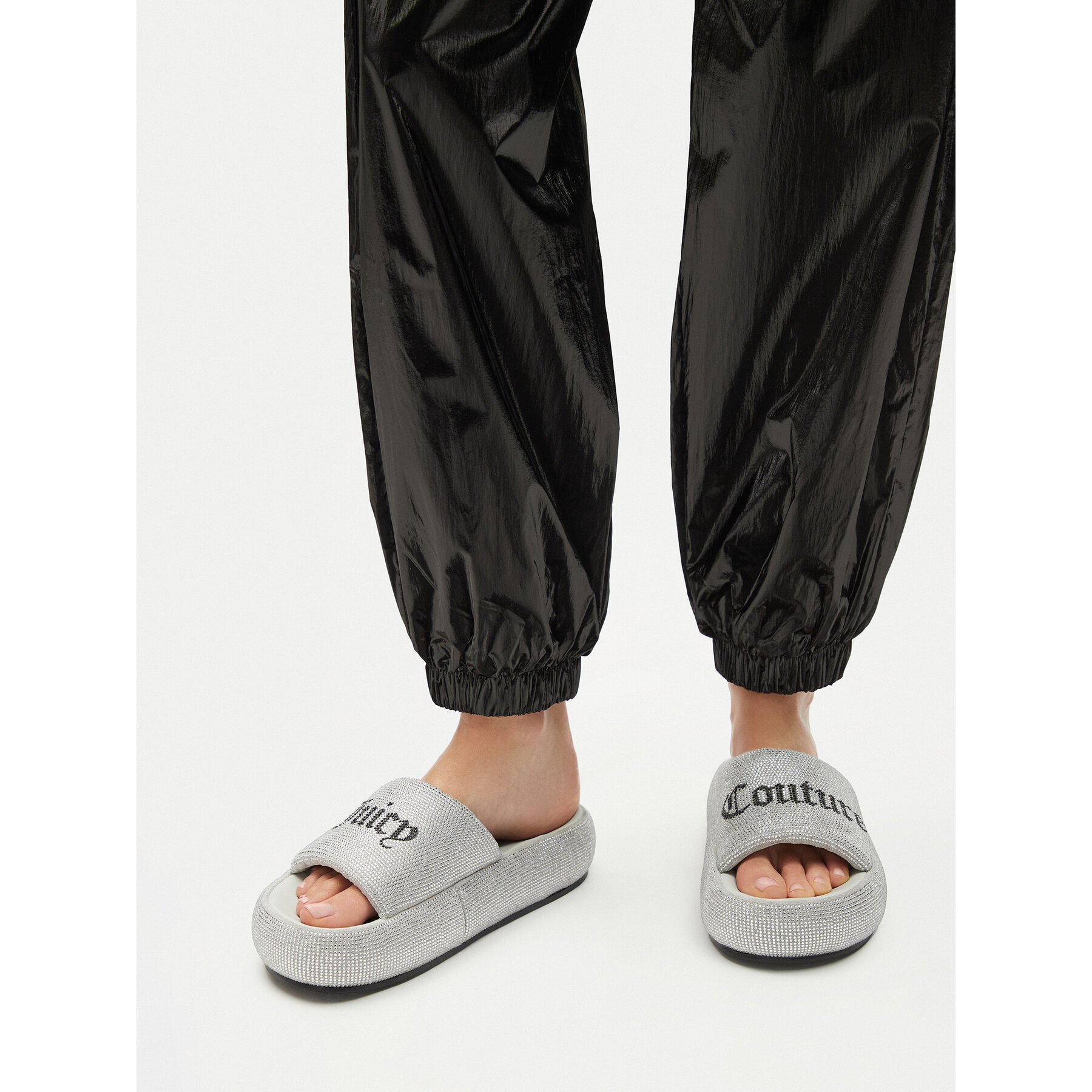 Natikači Juicy Couture WSS21515-04 Siva