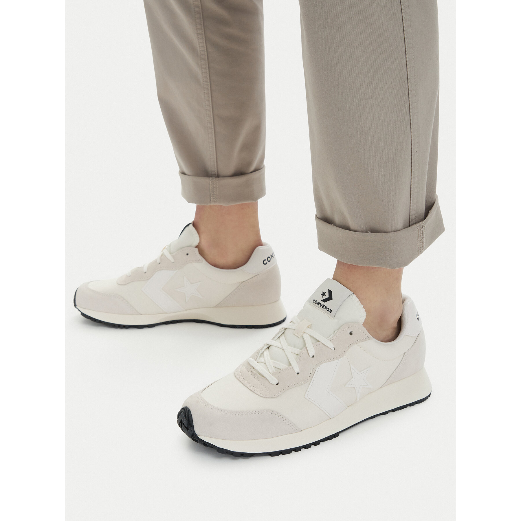Superge Converse Omega Trainer A13469C Bela