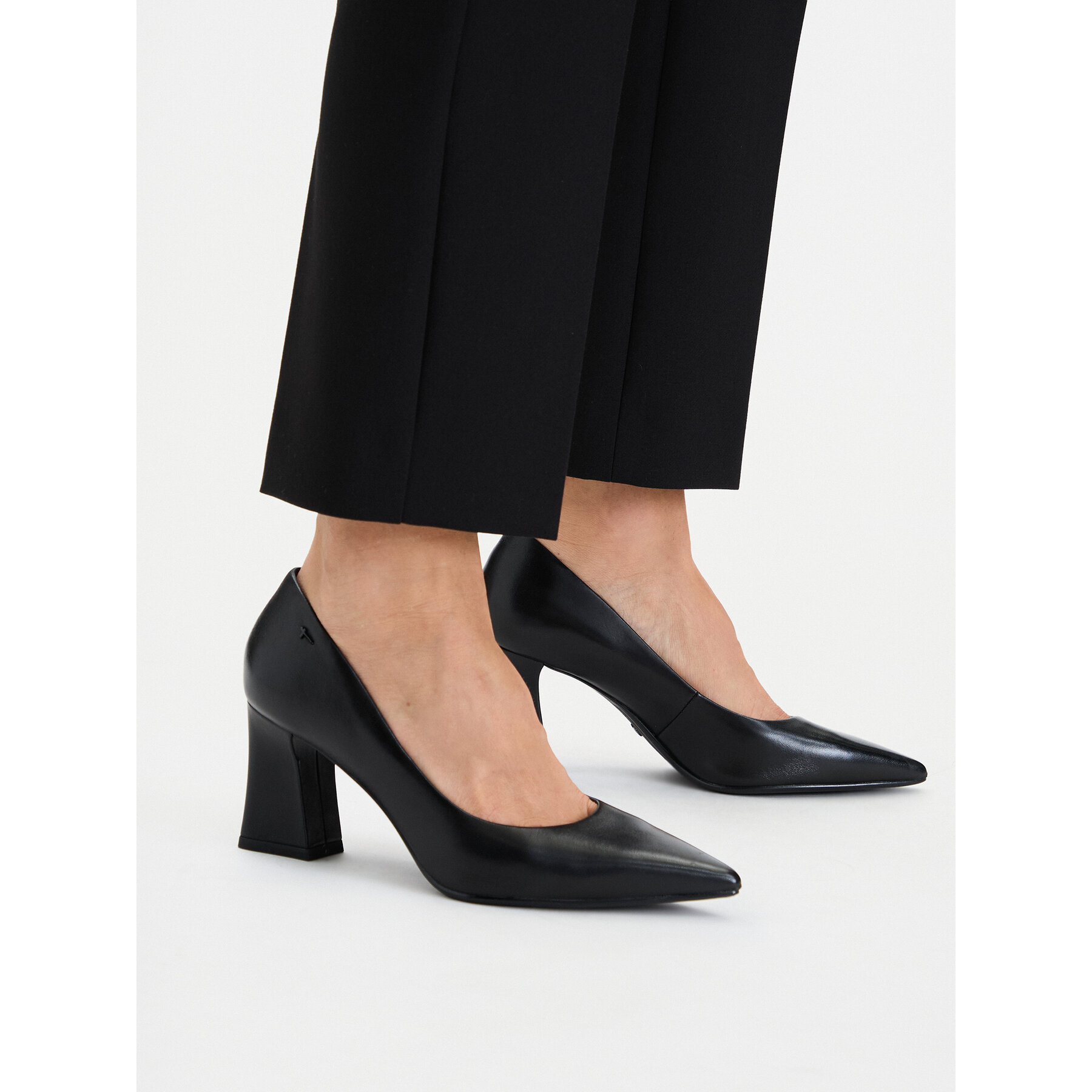 Pantofi pumps Tamaris 1-22427-43 Negru