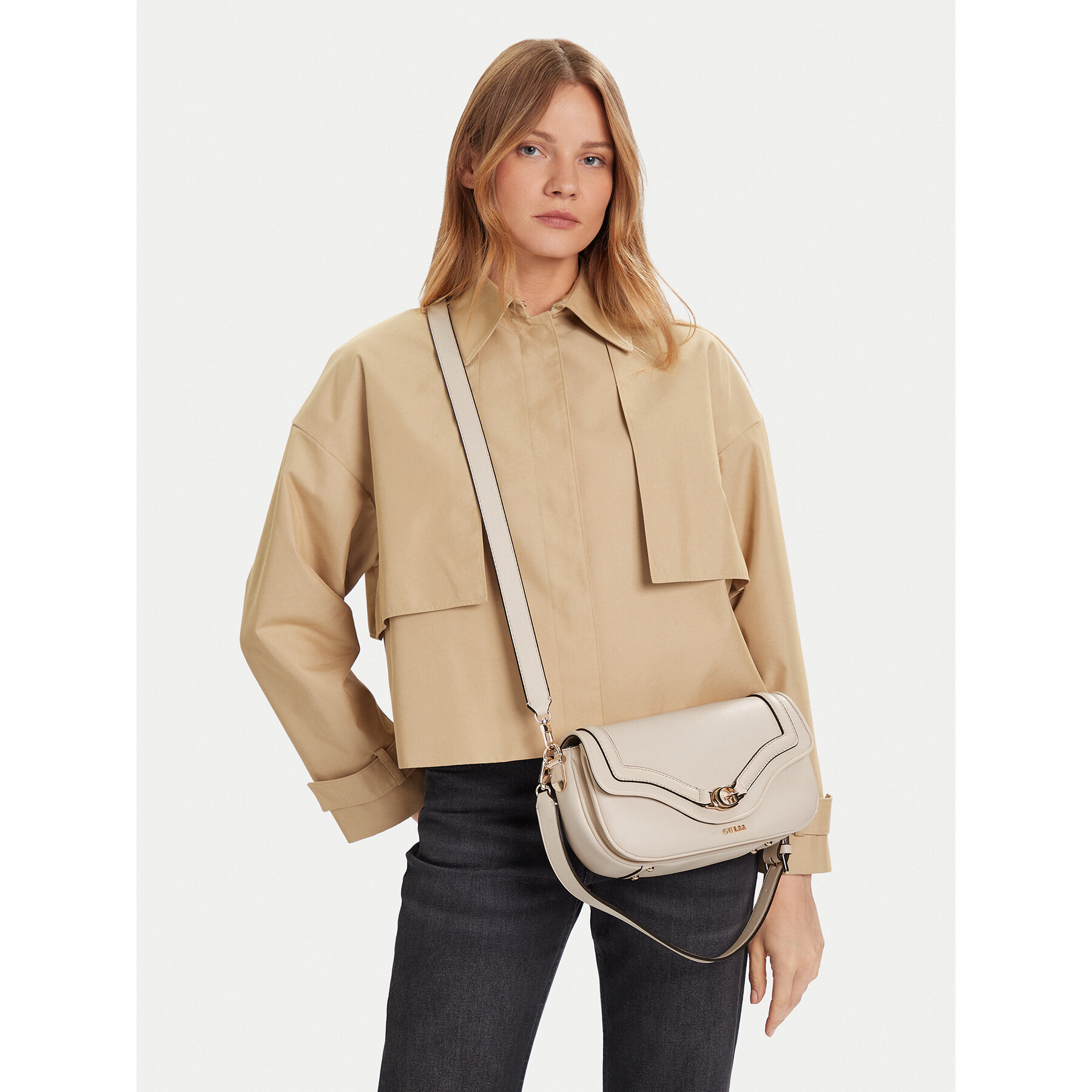 Дамска чанта Guess Dea HWBG79 93200 Бял