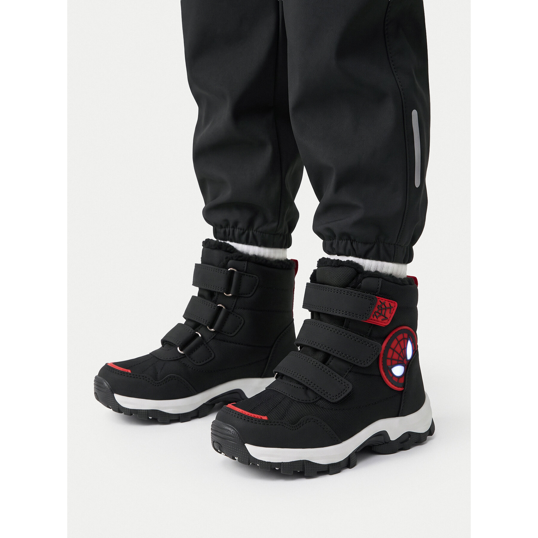 Зимни обувки Spiderman CEO-CP76-AW26-330SPRMV Черен