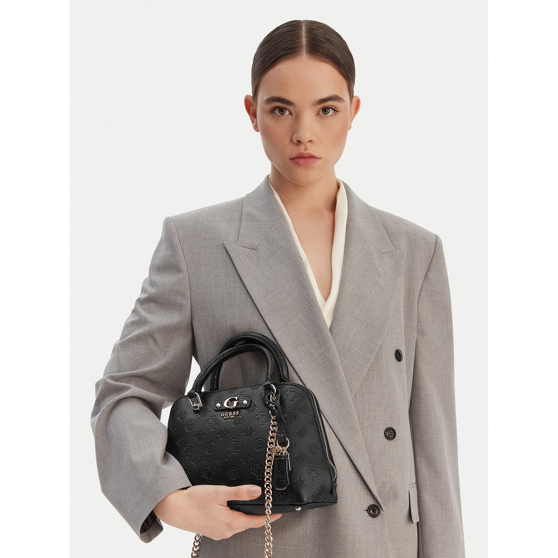 Дамска чанта Guess Dita HWPD76 02050 Черен