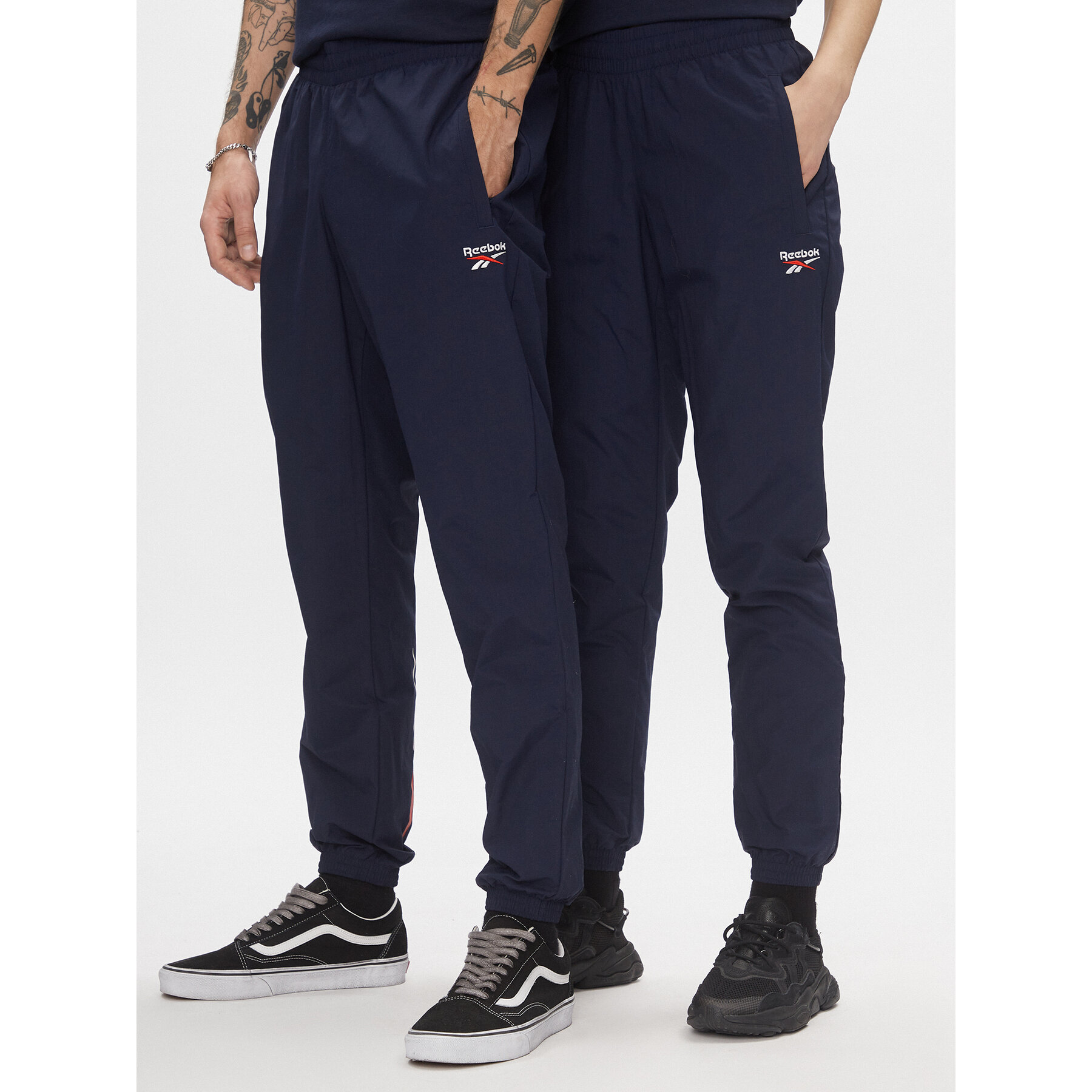 Reebok Jogginghose Classics Vector Tracksuit Bottoms H54439 Blau Slim Fit