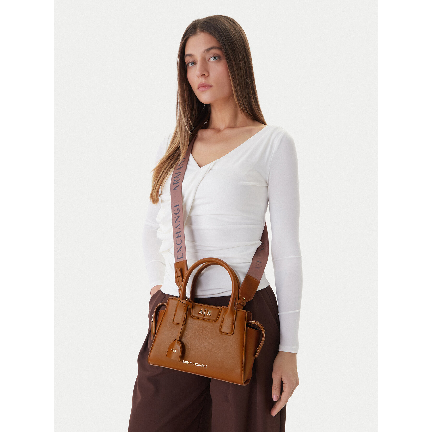 Geantă Armani Exchange XW002159 AF19892 U6123 Maro