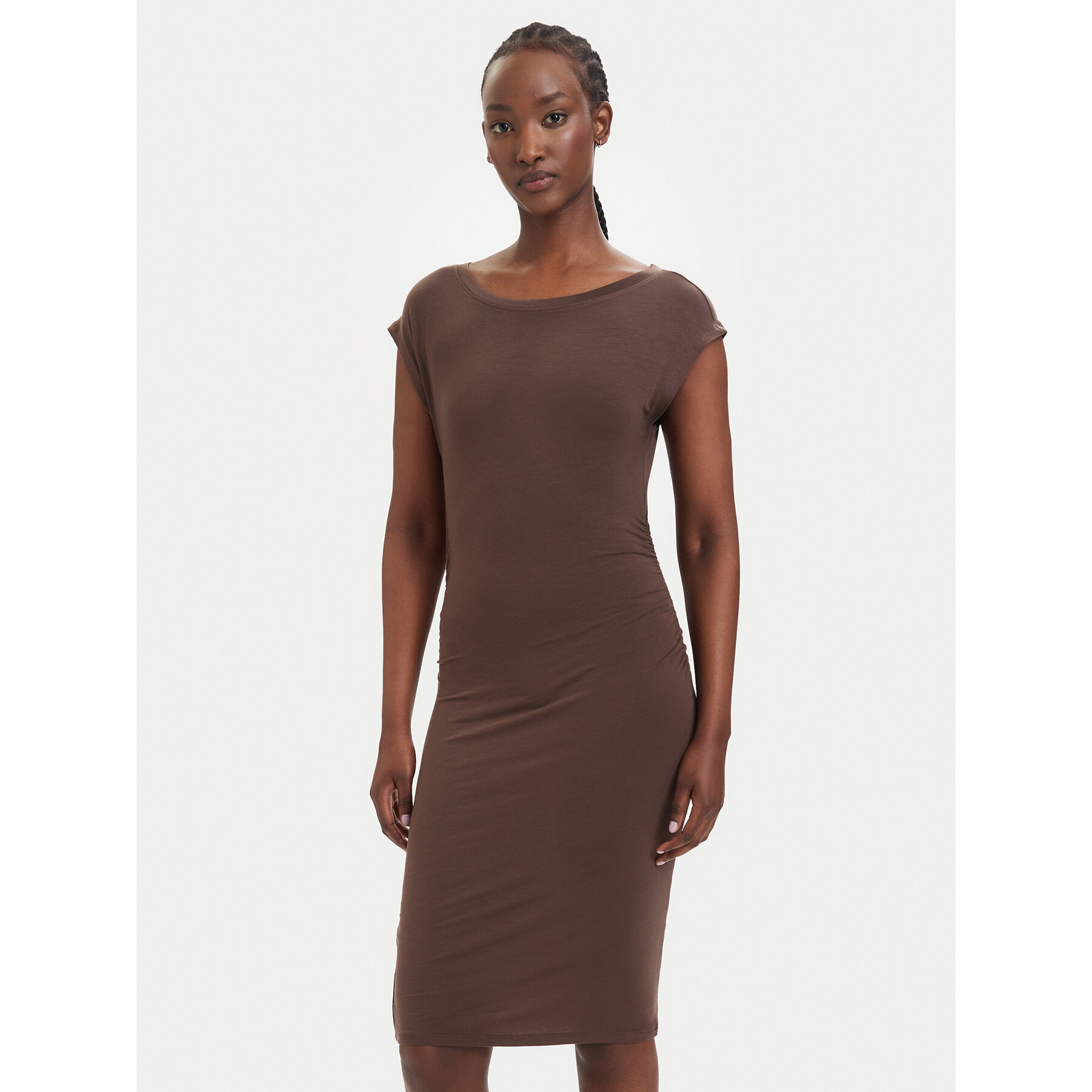 Vero Moda Coctailkleid Sarah 10346941 Dunkelbraun Slim Fit
