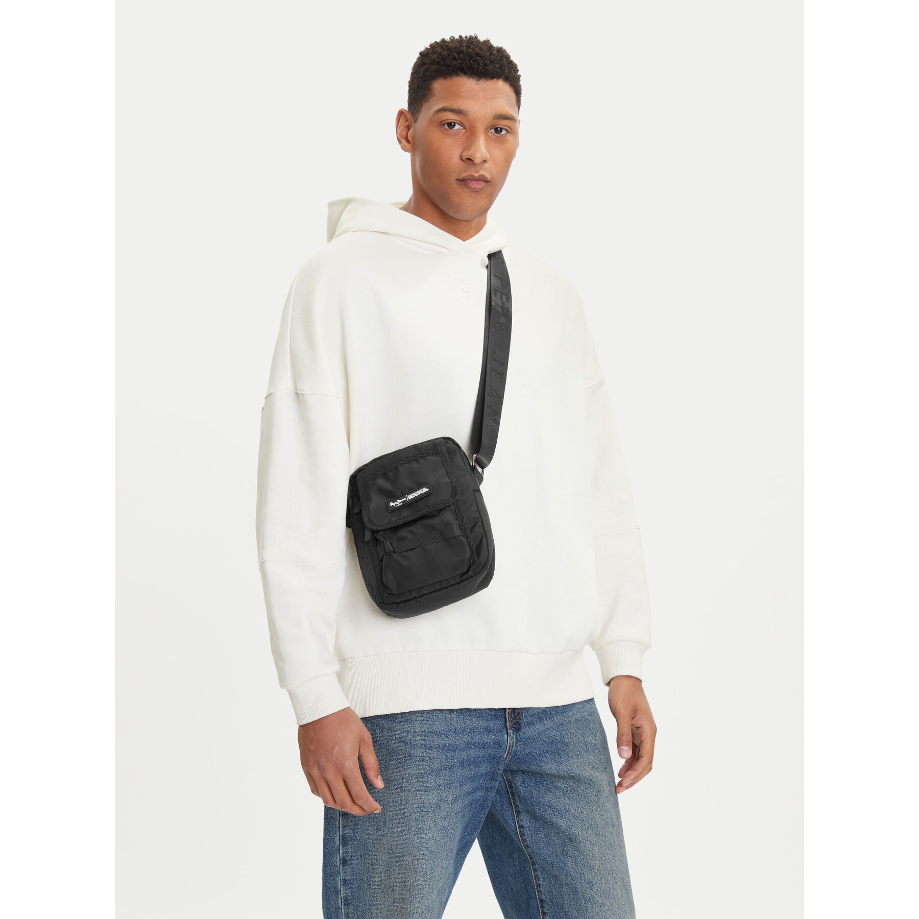 Τσαντάκι Pepe Jeans Timothy Core PM030879 Μαύρο