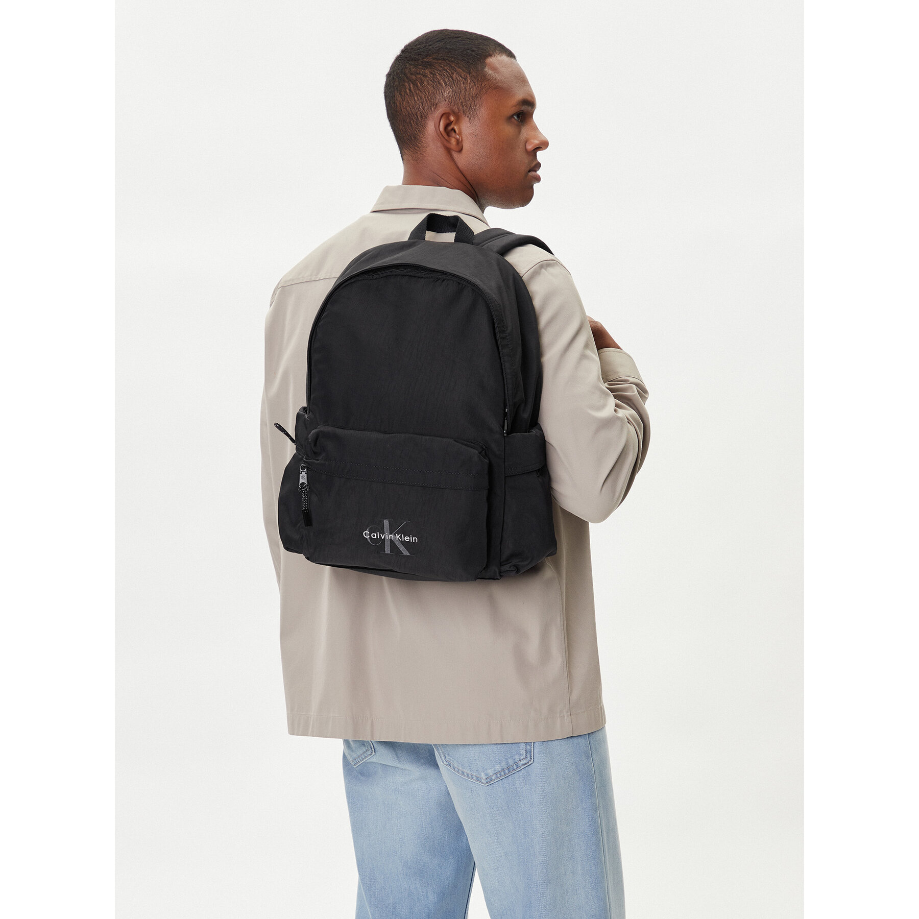 Ruksak Calvin Klein Bold Round Backpack LV04D3114G Čierna