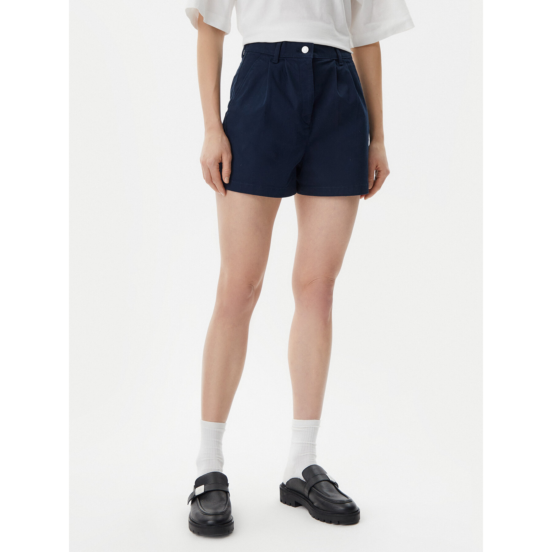 Tommy Jeans Stoffshorts Claire DW0DW21643 Dunkelblau Regular Fit