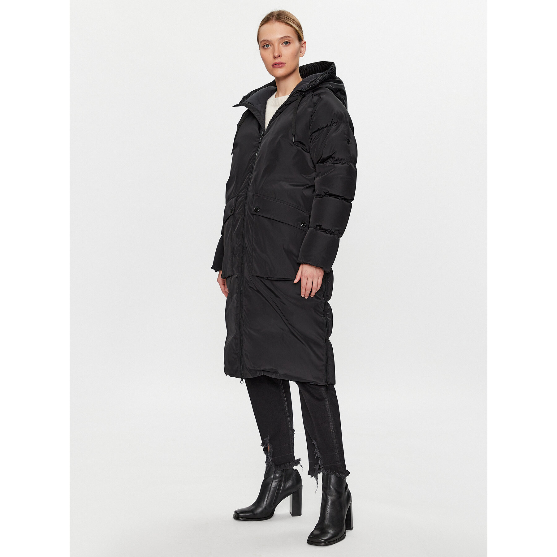 Peak Performance Daunenjacke Stella G77950010 Schwarz Regular Fit