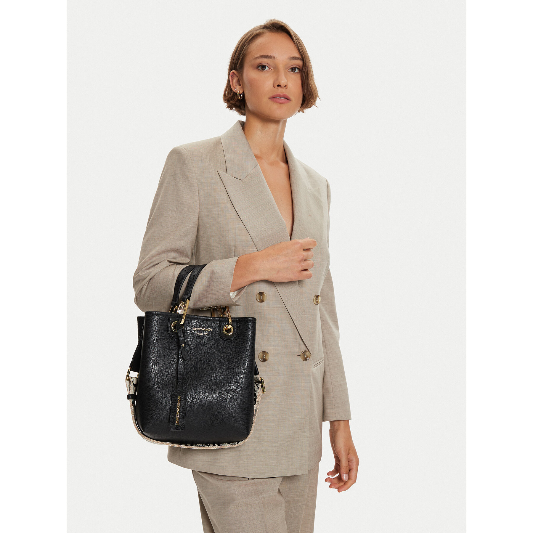 Дамска чанта Emporio Armani EW000362 AF12103 MC032 Черен