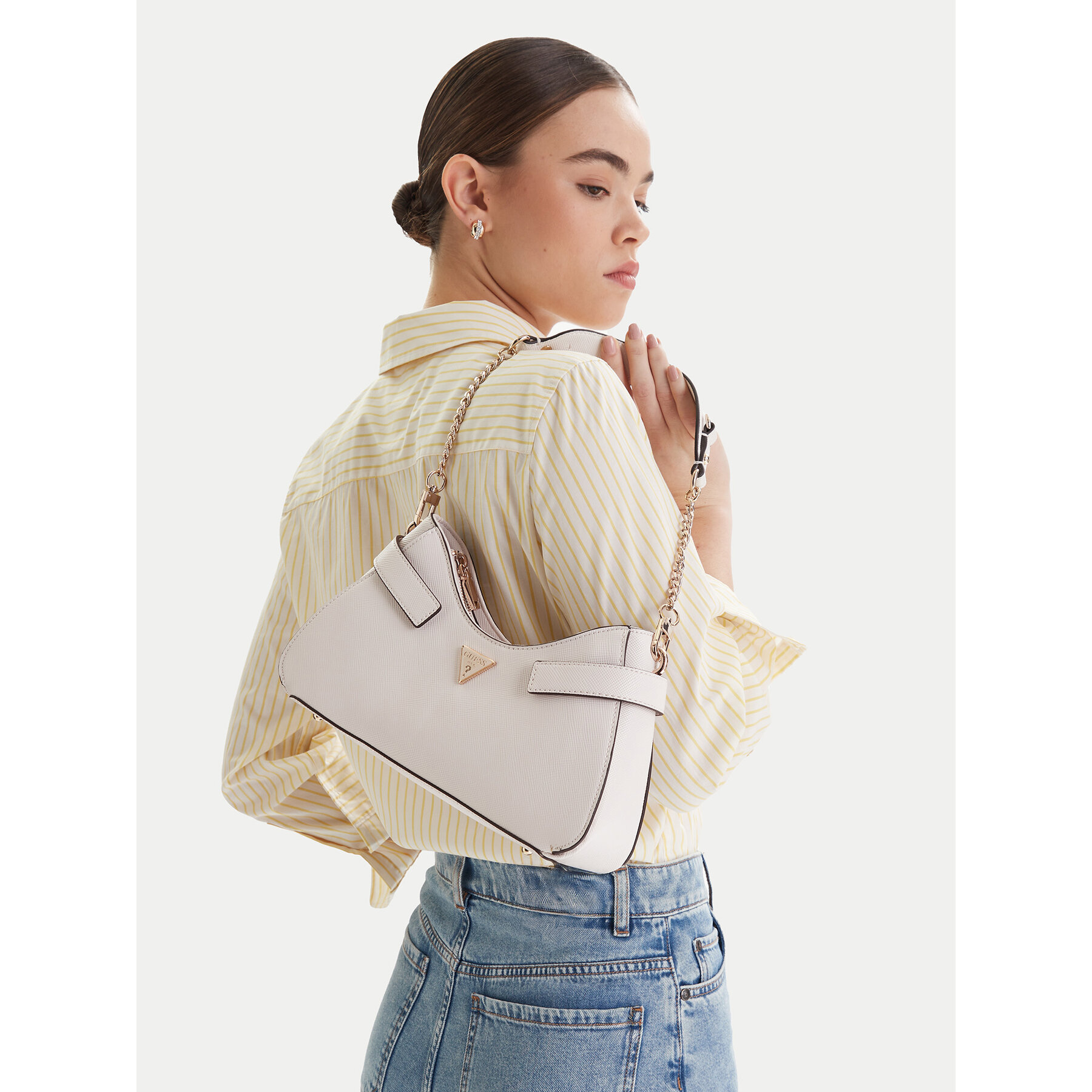 Дамска чанта Guess Serenova HWZG80 91180 Екрю