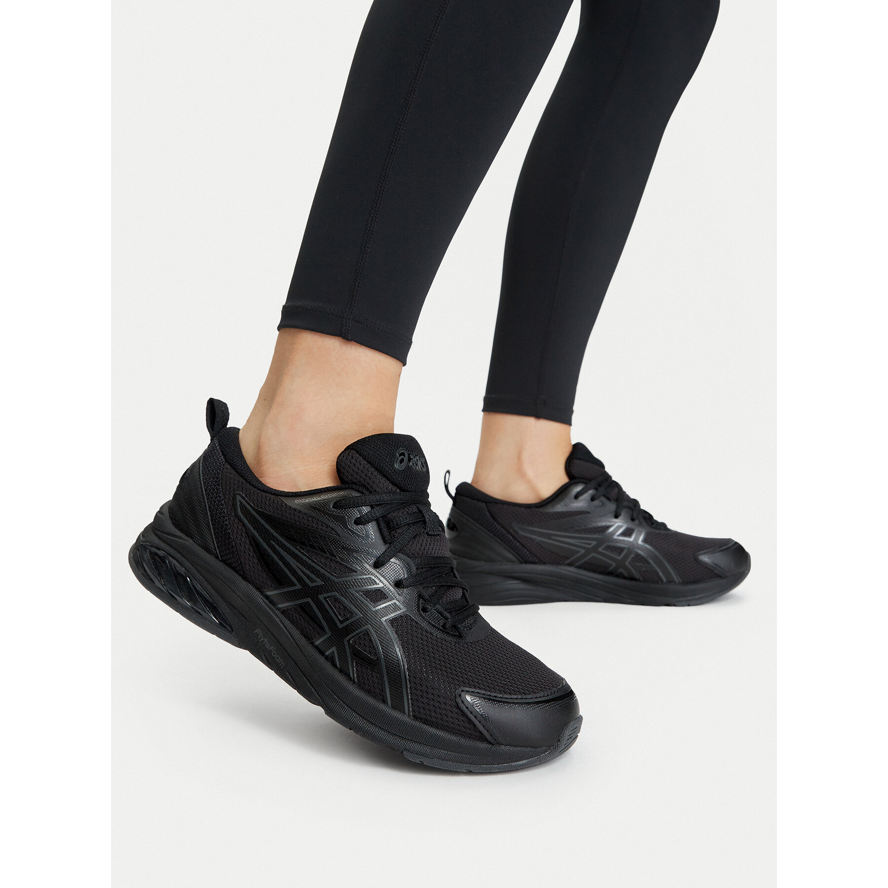 Sneakersy Asics Gel-Quantum Kei 1203A601 Černá