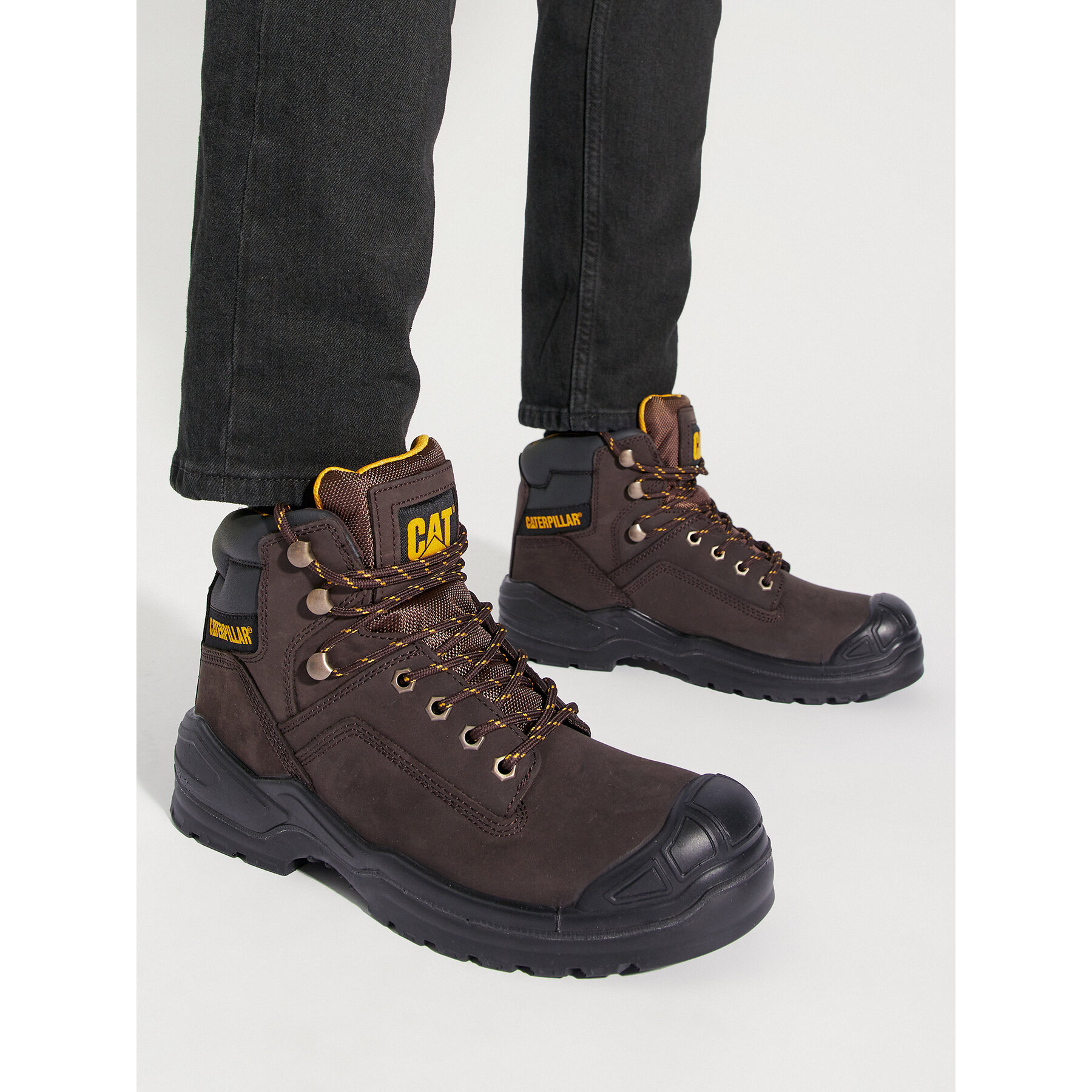 Pohodni čevlji CAT Footwear Striver Bump St S3 P725098 Rjava