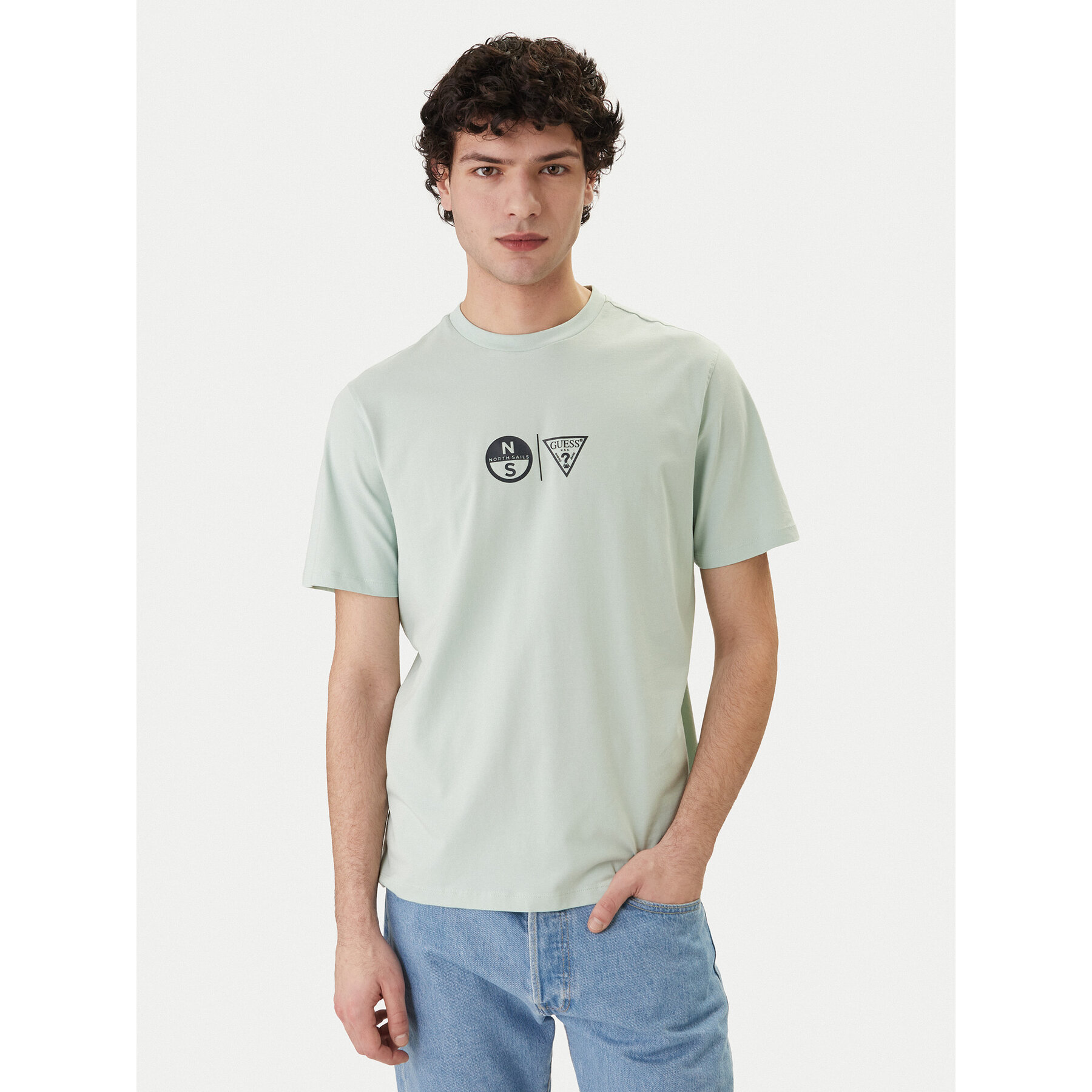 Guess T-Shirt GUESS x NORTH SAILS M6GI40 K3322 Grün Regular Fit