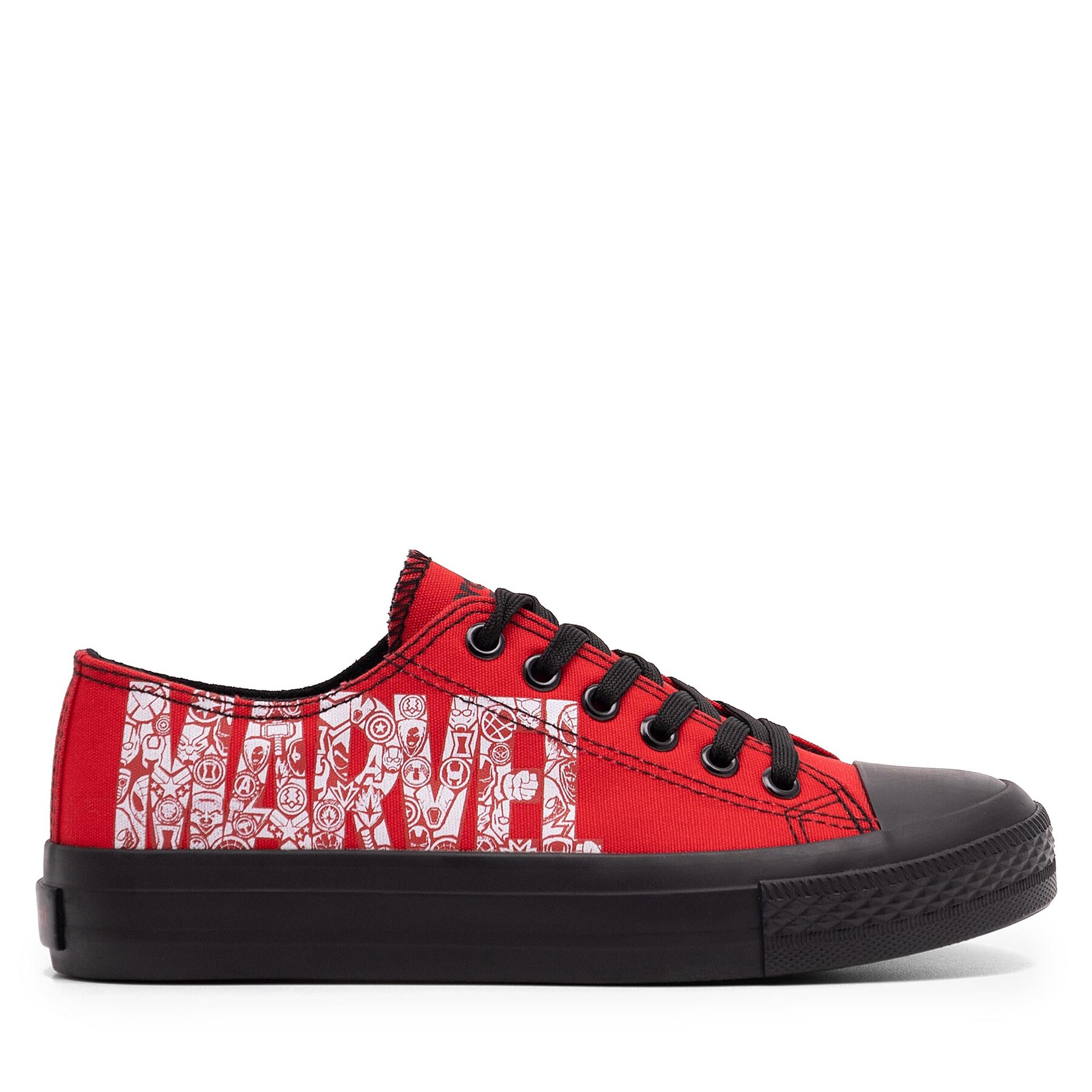 Sneakers aus Stoff Marvel