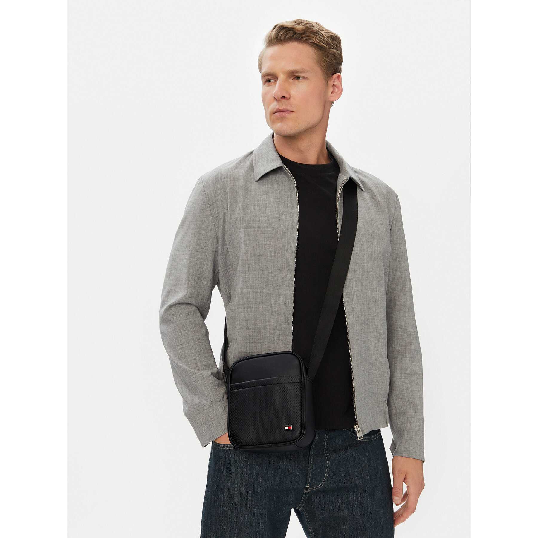 Geantă crossover Tommy Hilfiger AM0AM14845 Negru