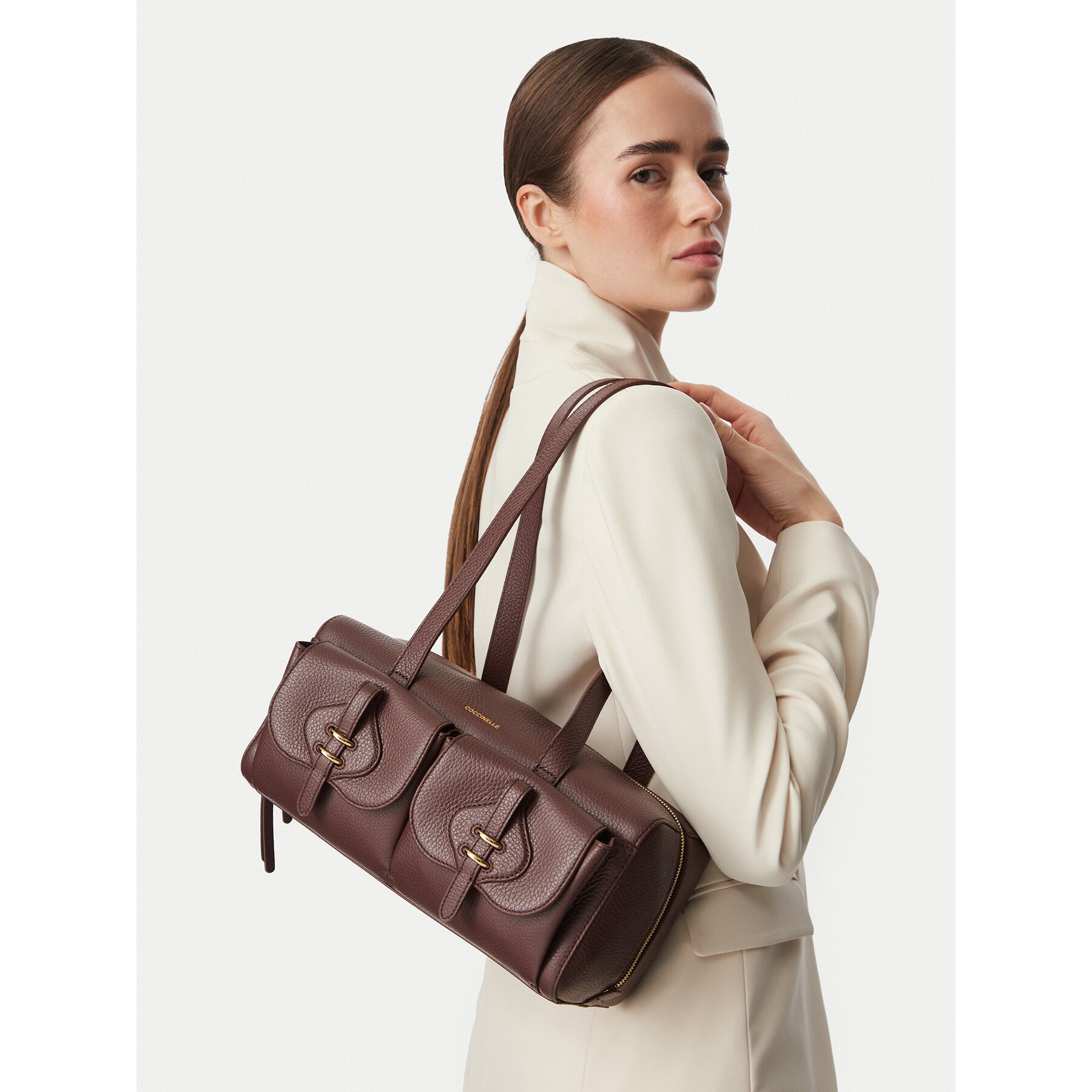 Дамска чанта Coccinelle VGK Coccinellemavery Pocket E1 VGK 12 03 01 Кафяв