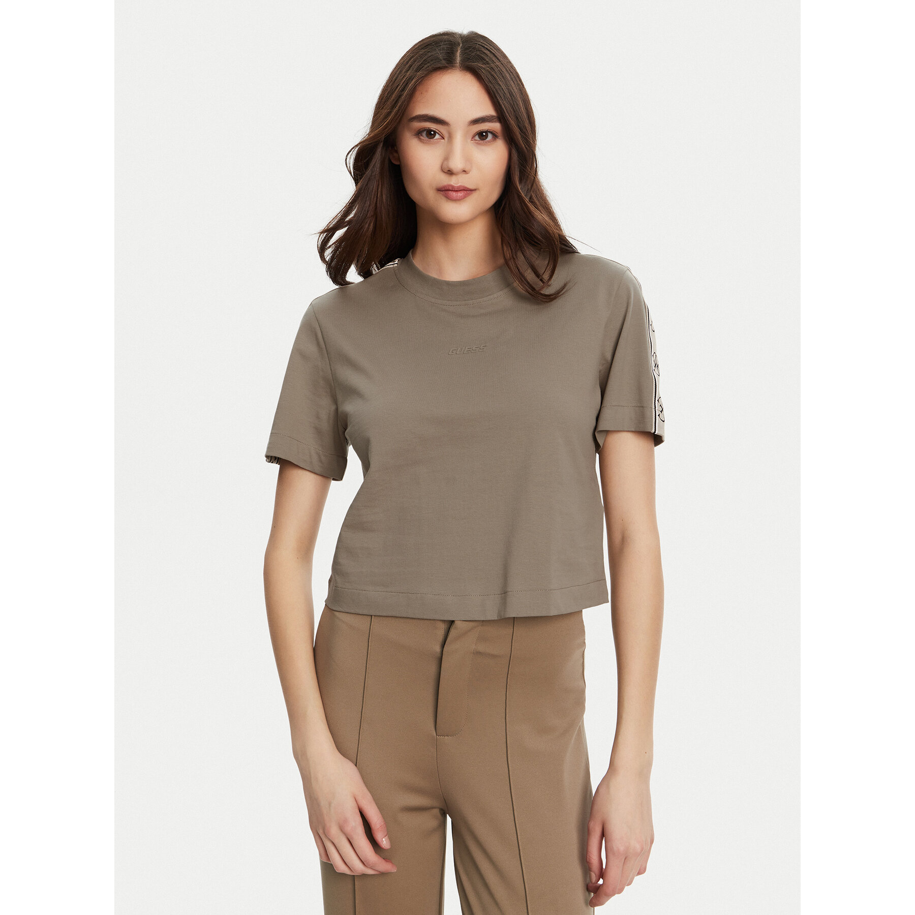 Guess Póló V3RI08 I3Z14 Barna Regular Fit