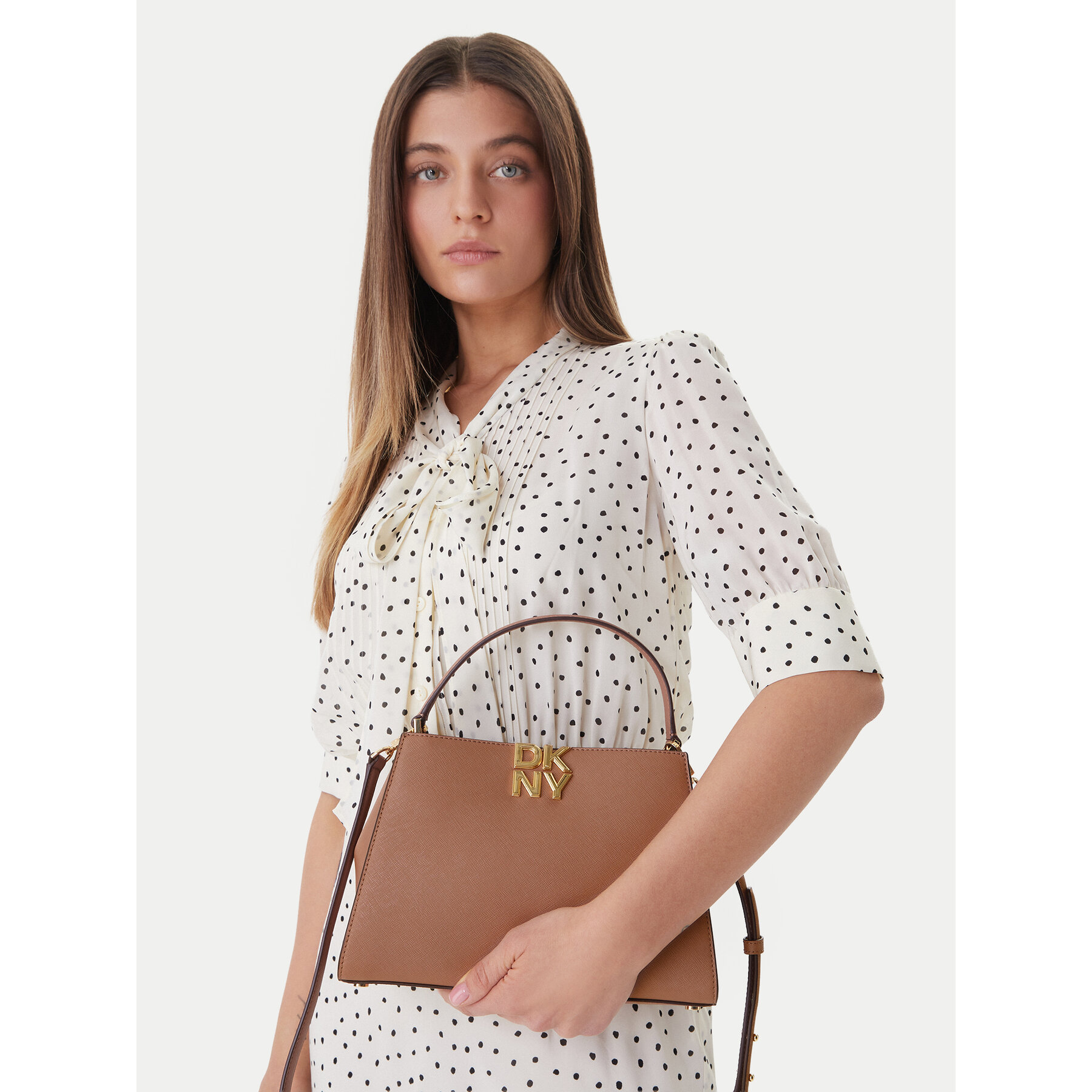 Ročna torba DKNY Foster R52D1L92 Rjava