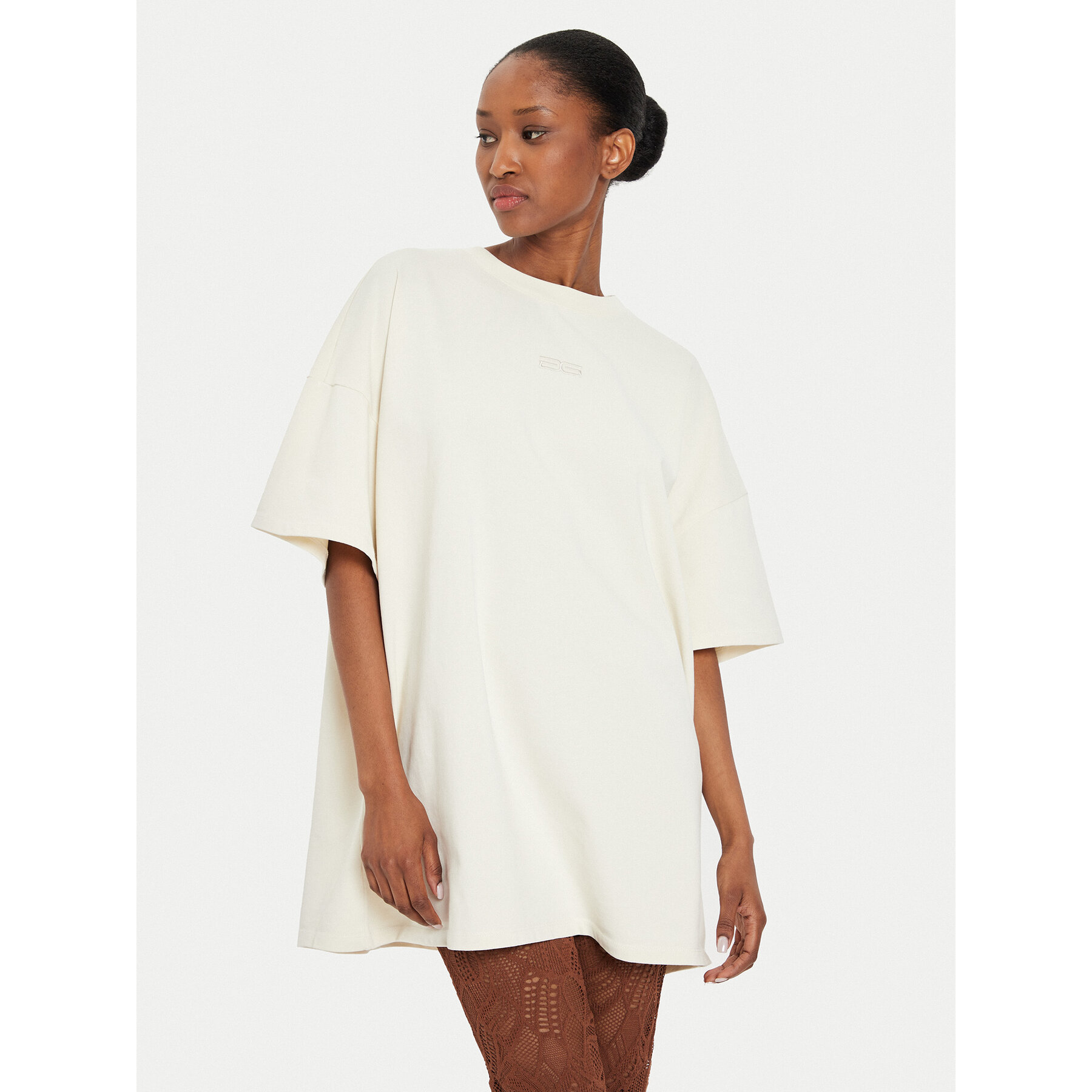 Gestuz T-shirt Jio 10909249 Beige Oversize