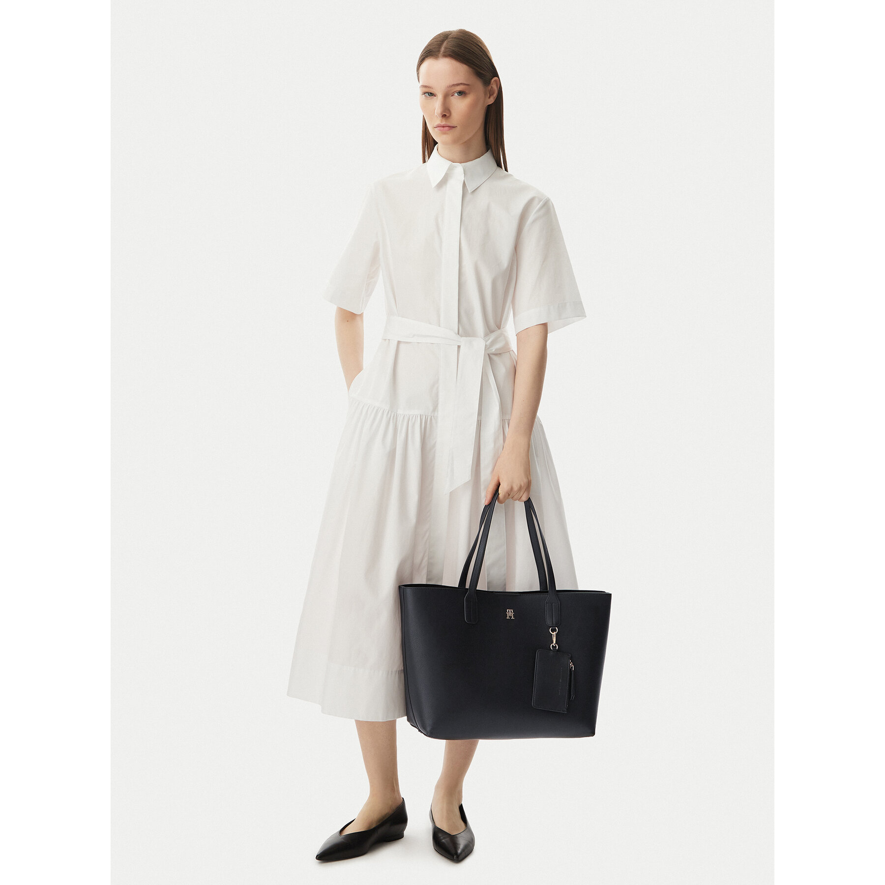 Ročna torba Tommy Hilfiger Th Icon Tote AW0AW18724 Črna