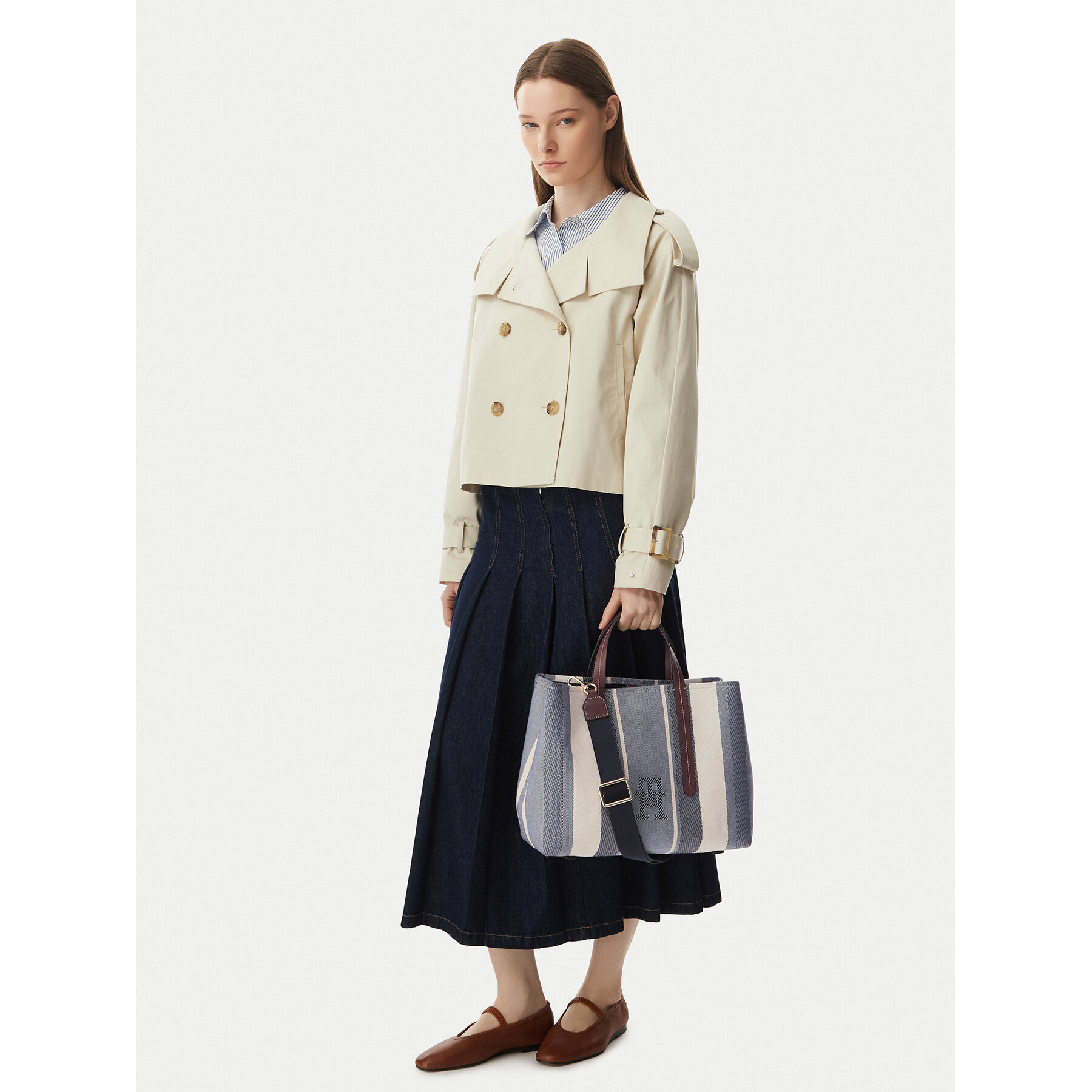 Kabelka Tommy Hilfiger Th City Satchel Jacquard AW0AW18733 Modrá