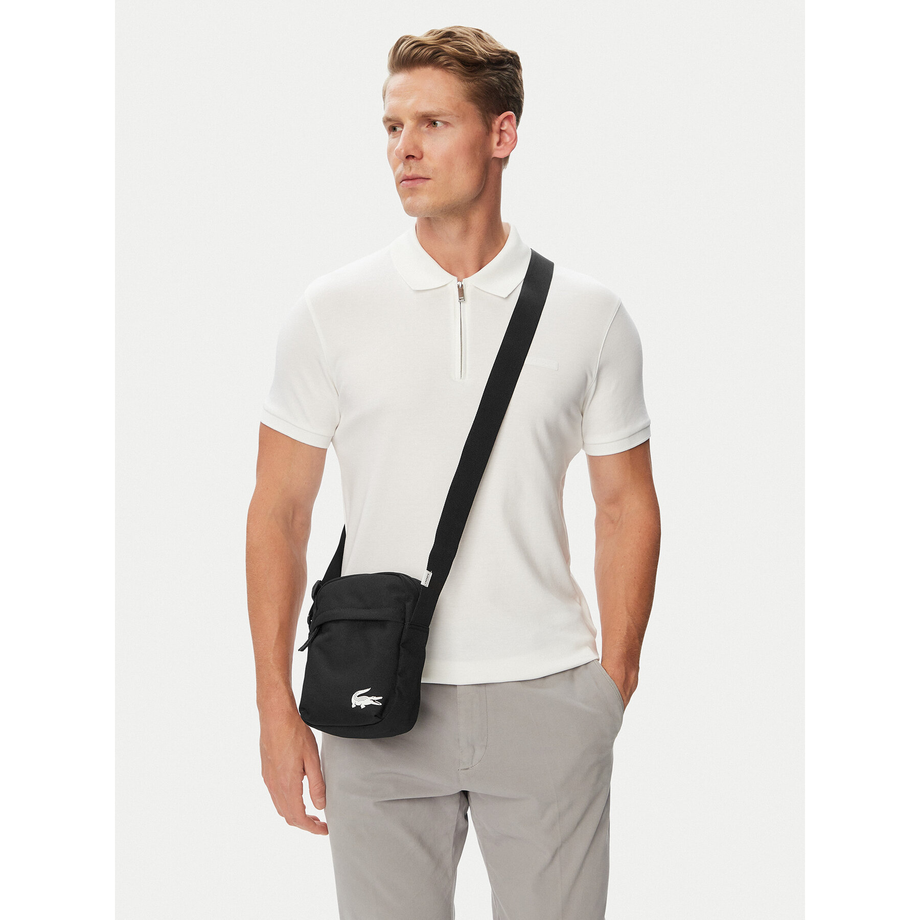 Мъжка чантичка Lacoste NU5549ZT Черен