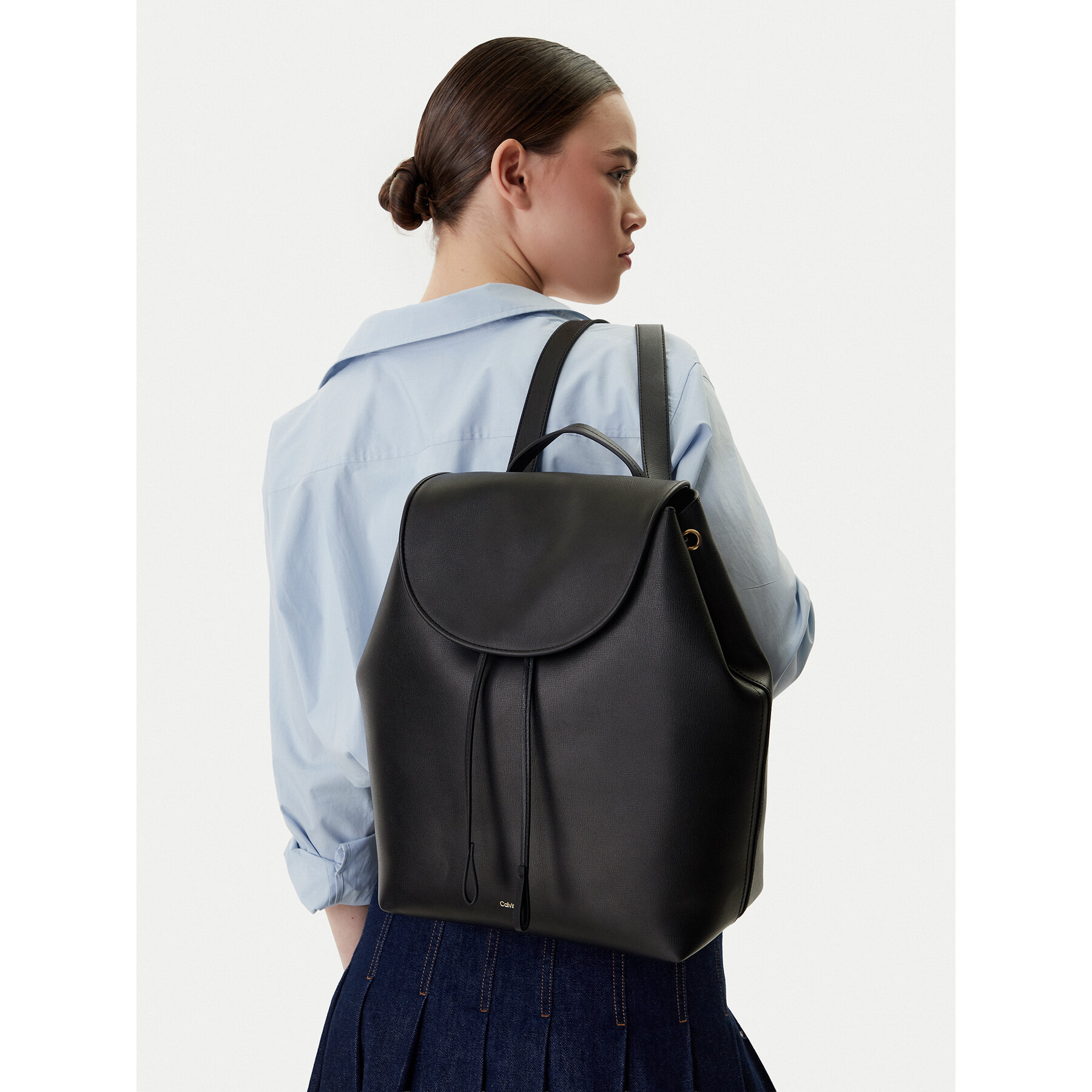Раница Calvin Klein Foil Logo Large Flap Backpack LV04F3505G Черен