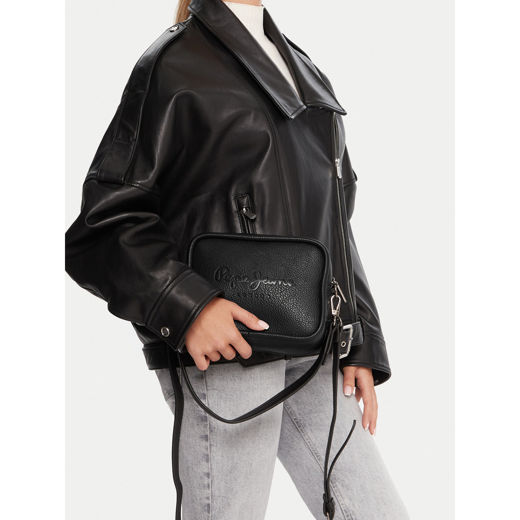 Táska Pepe Jeans Bassy Code PL0300004 Fekete