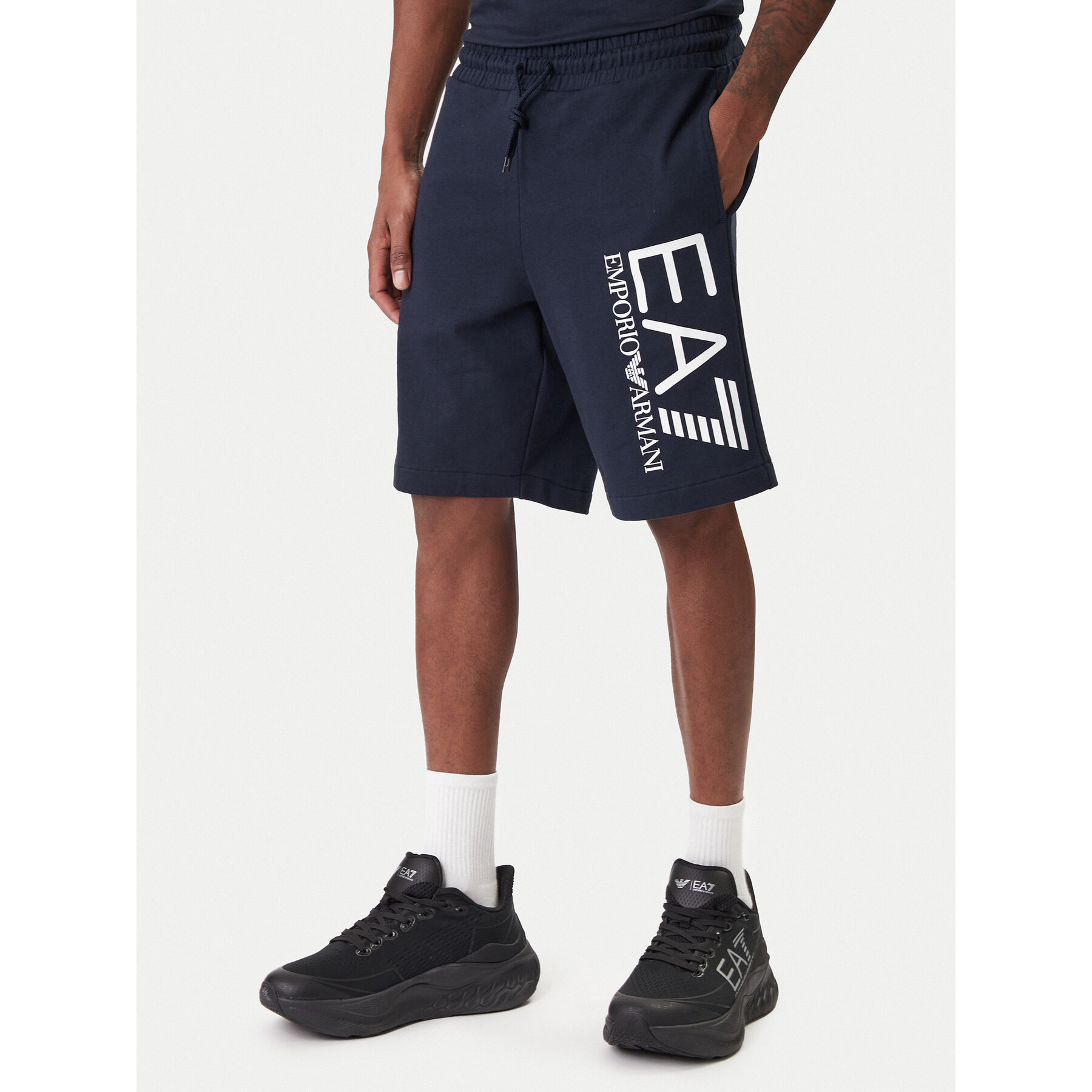 EA7 Emporio Armani Sportshorts 7M001414 AF22266 UB102 Dunkelblau Regular Fit