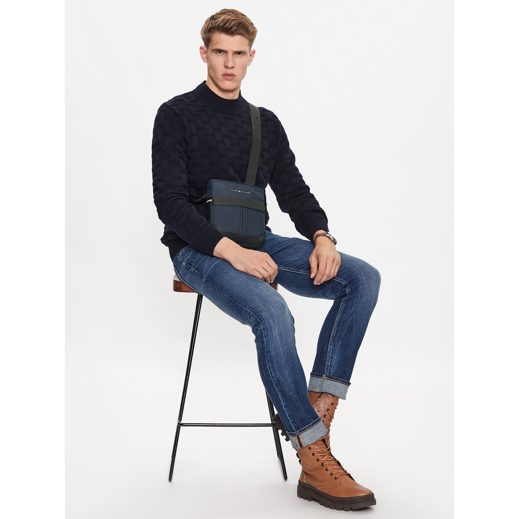 Tommy Hilfiger Τσαντάκι Tommy Hilfiger Th Elevated Nylon Mini Crosover AM0AM10943 DW6