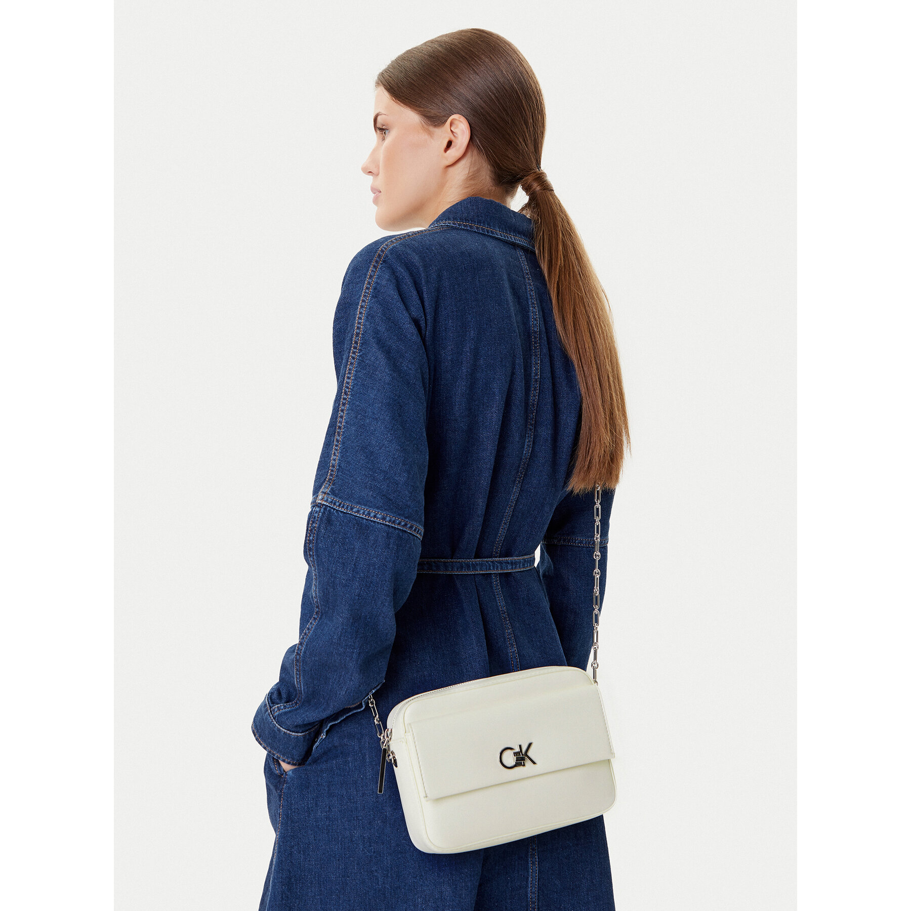 Geantă Calvin Klein Ck Re-Lock Pocket Camera Bag LV04F3102G Écru