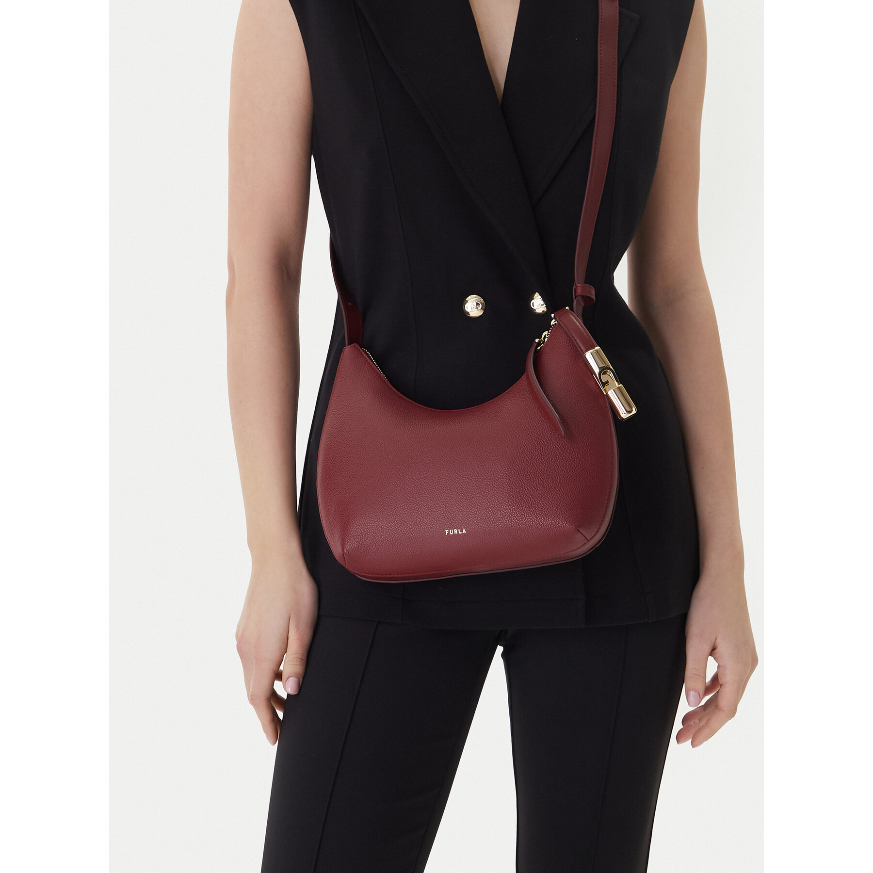 Ročna torba Furla WB01500 BX3353 CGQ00 Bordo rdeča